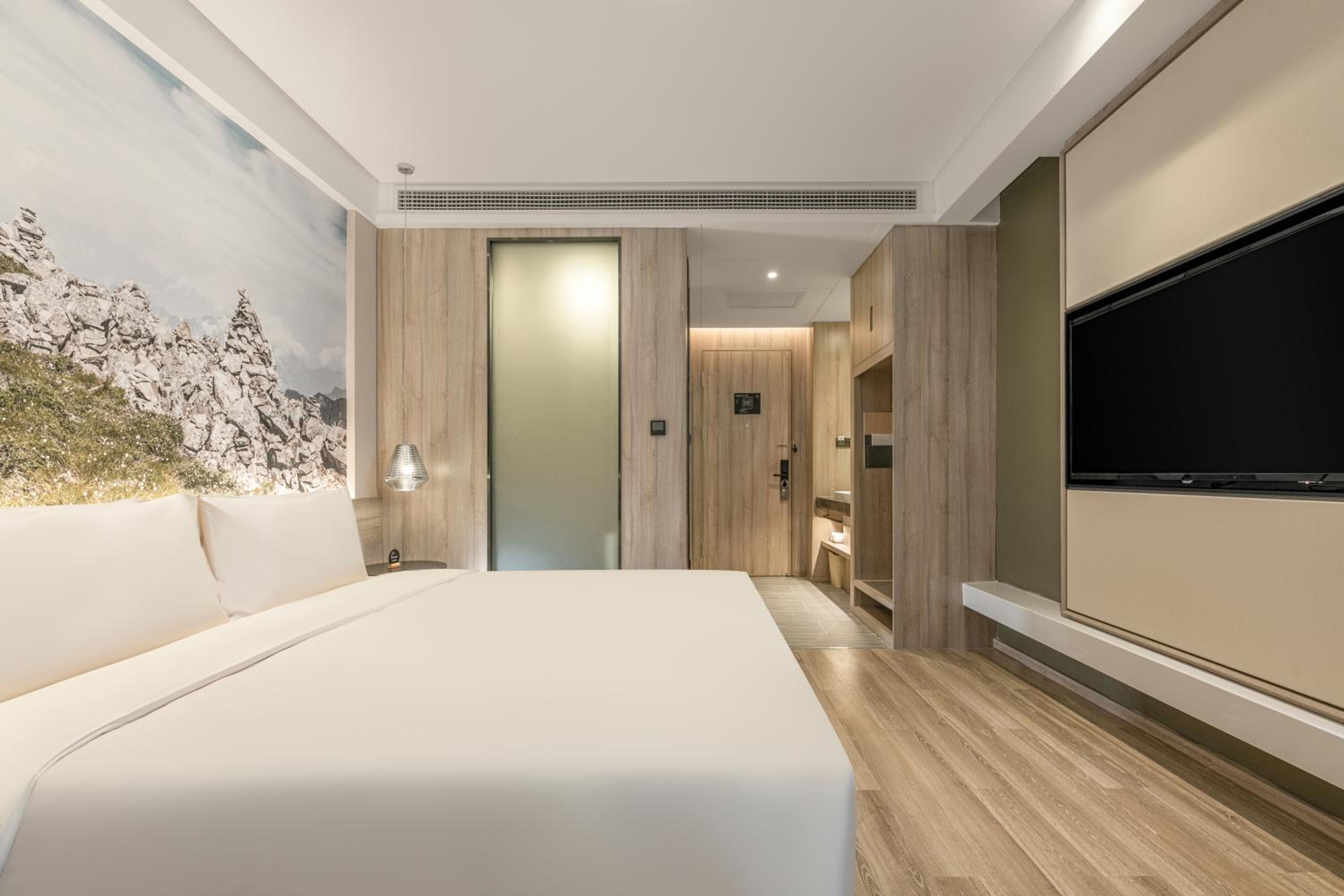 Single Room - Photo 1