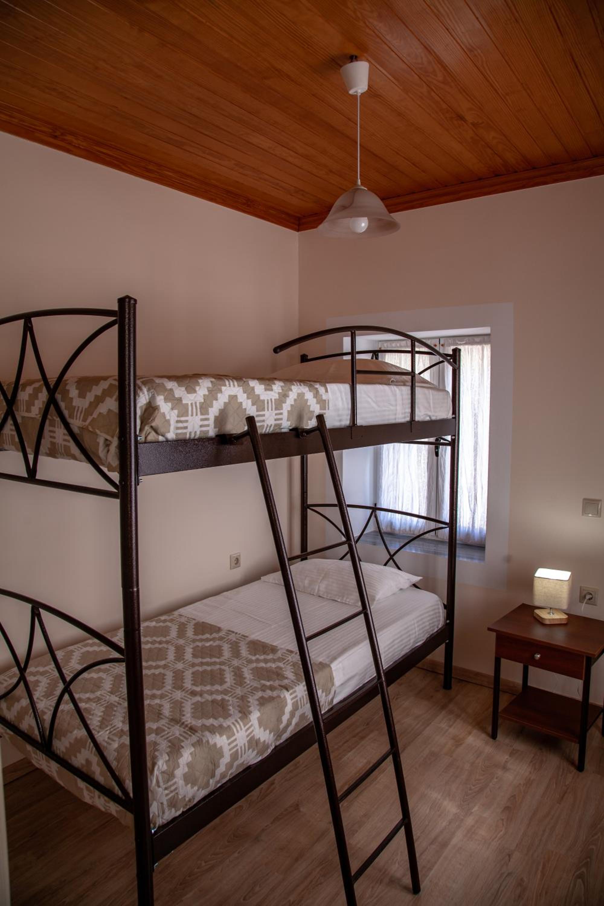 Two-Bedroom Apartment - Photo 9