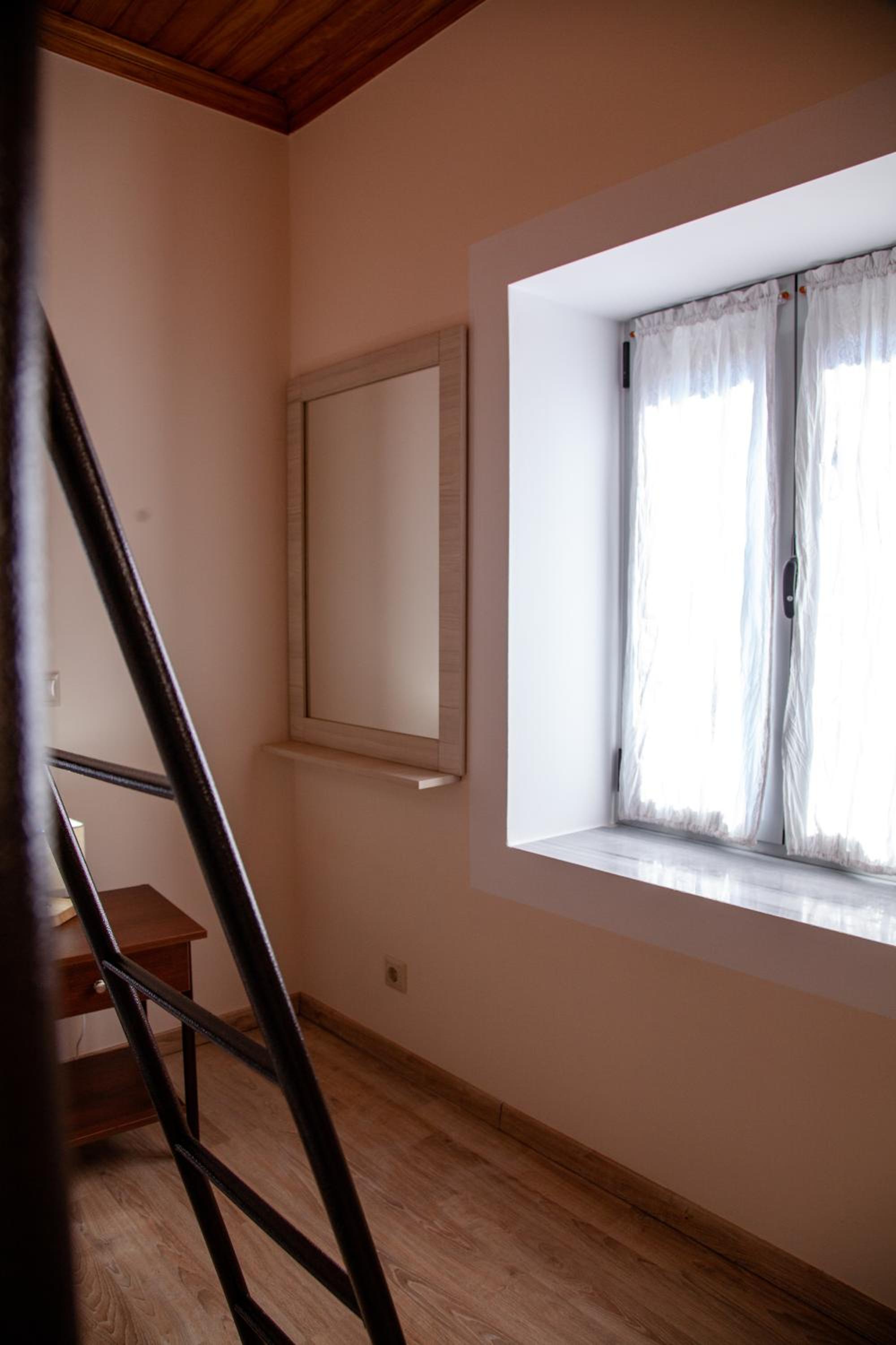 Two-Bedroom Apartment - Photo 7