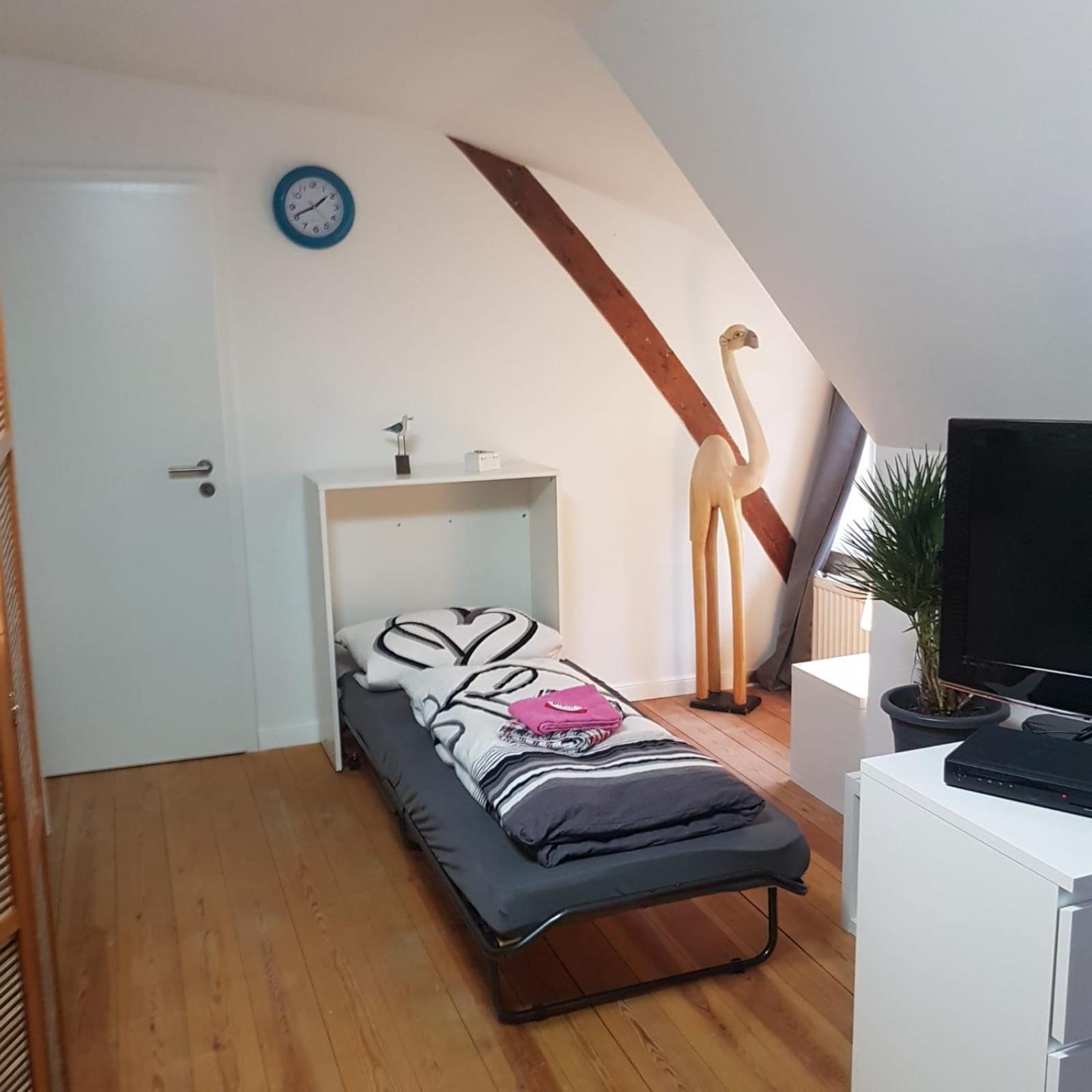 Two-Bedroom Apartment - Photo 32