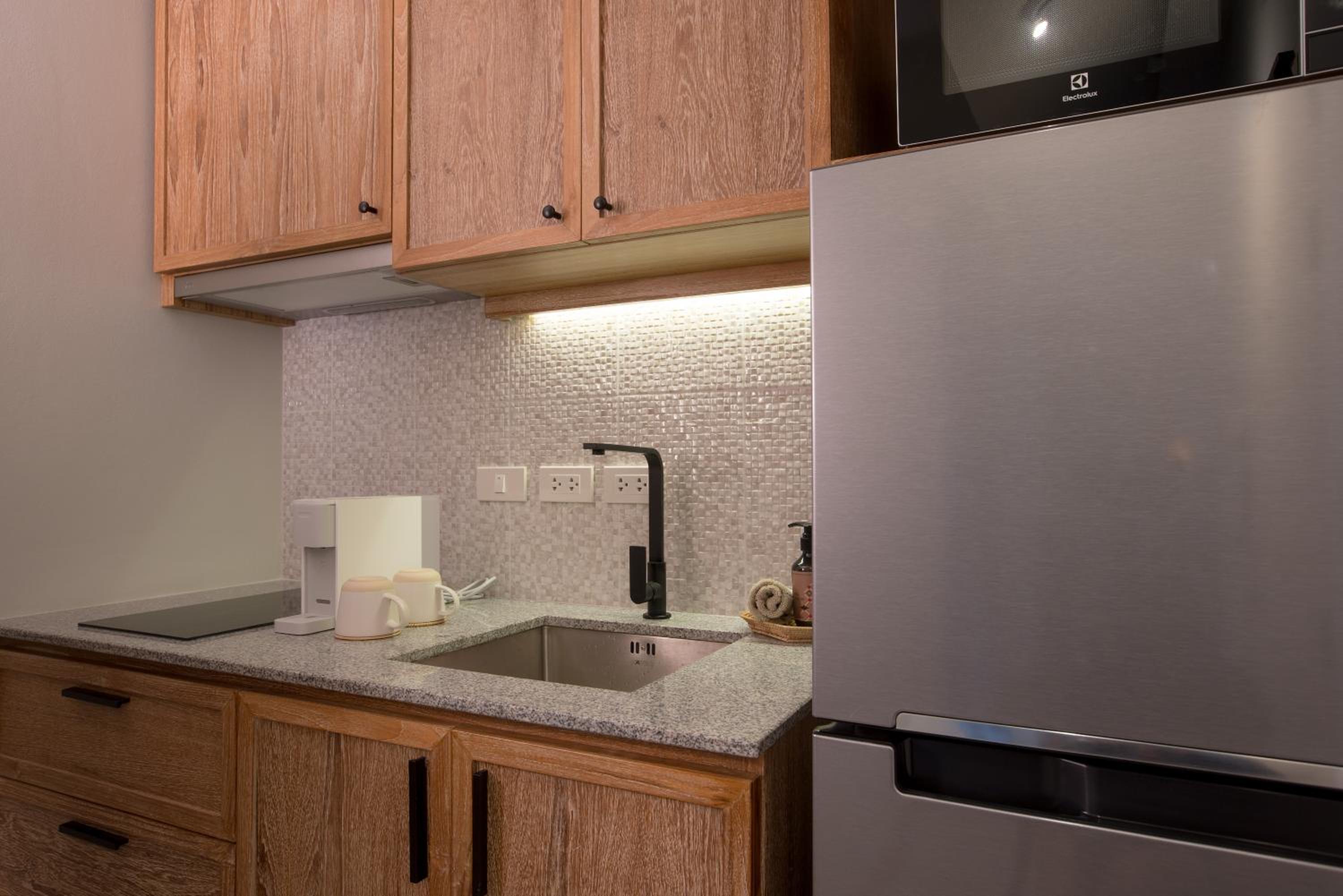 Standard Double Suite - Photo 7