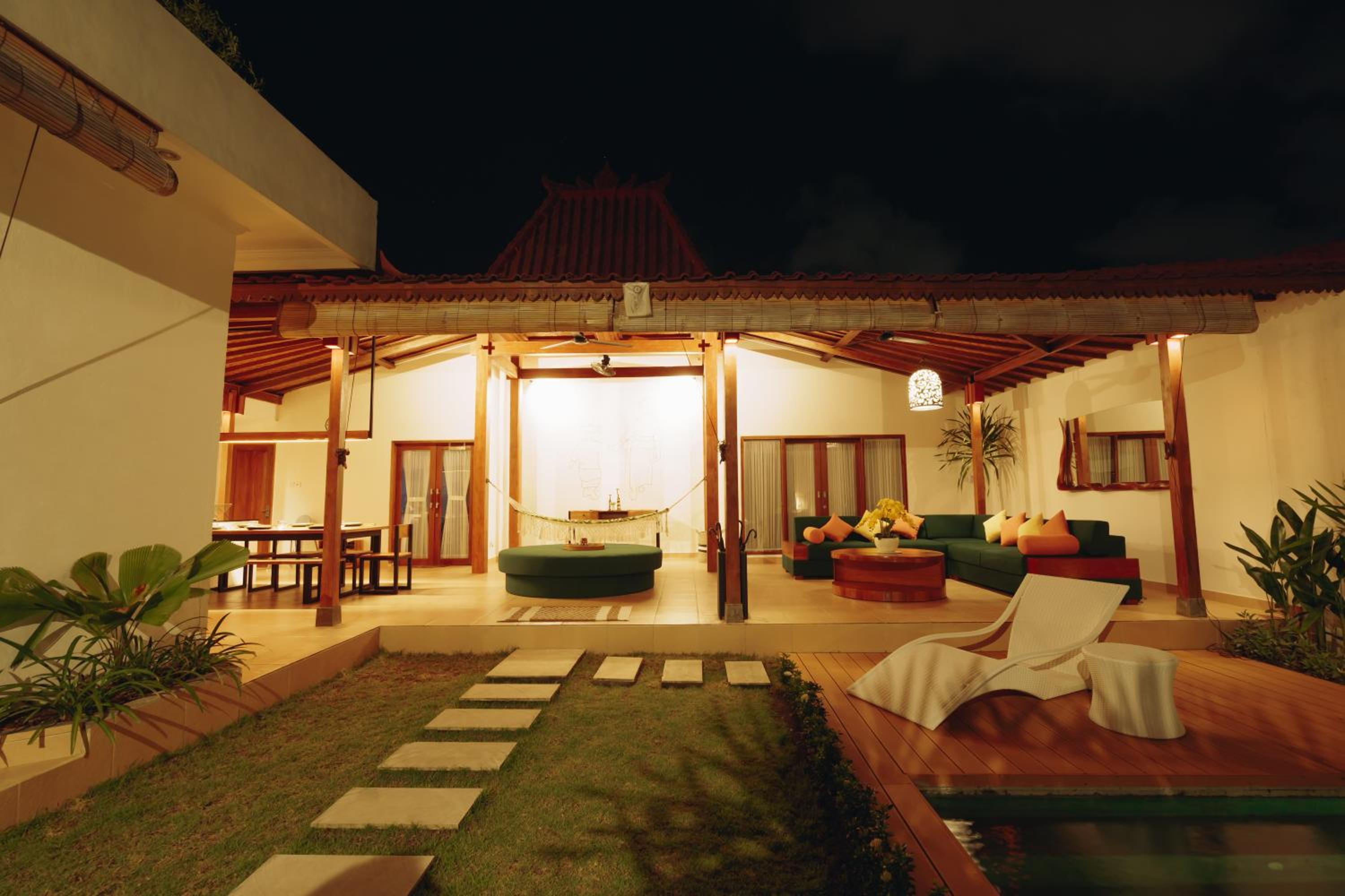 Two-Bedroom Villa - Photo 30