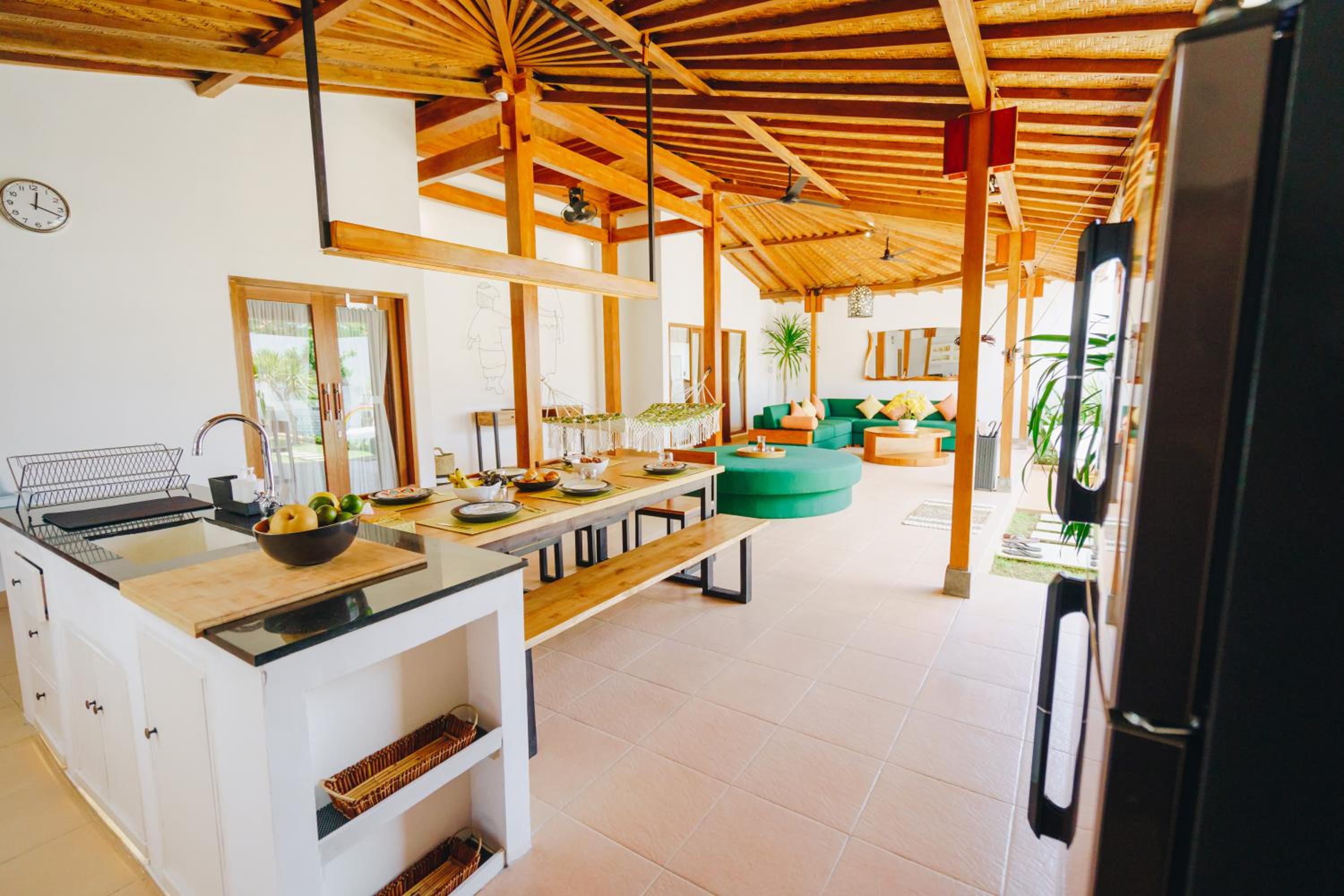 Two-Bedroom Villa - Photo 36
