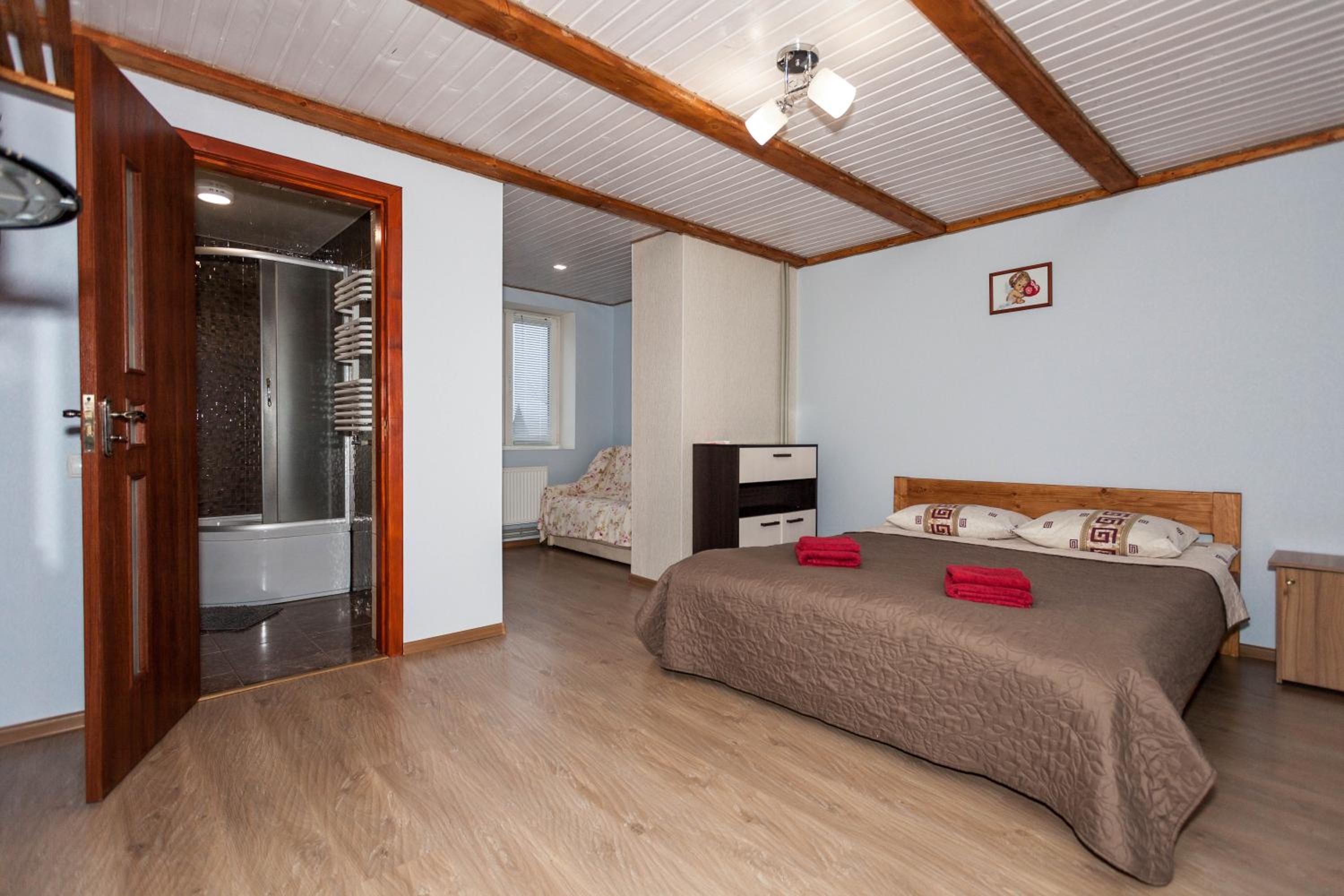 Classic Triple Room photo 2
