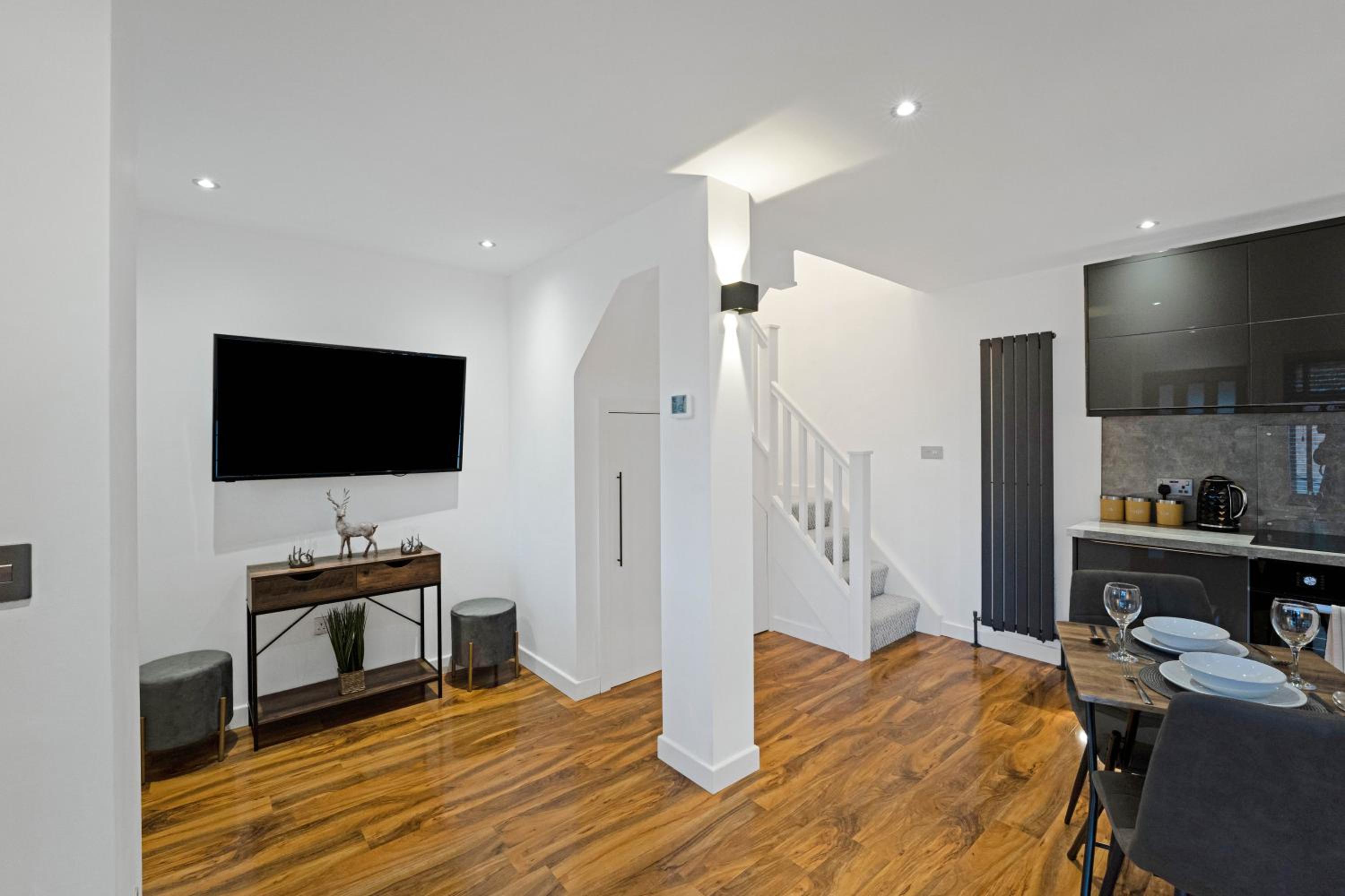 One-Bedroom House - Photo 1