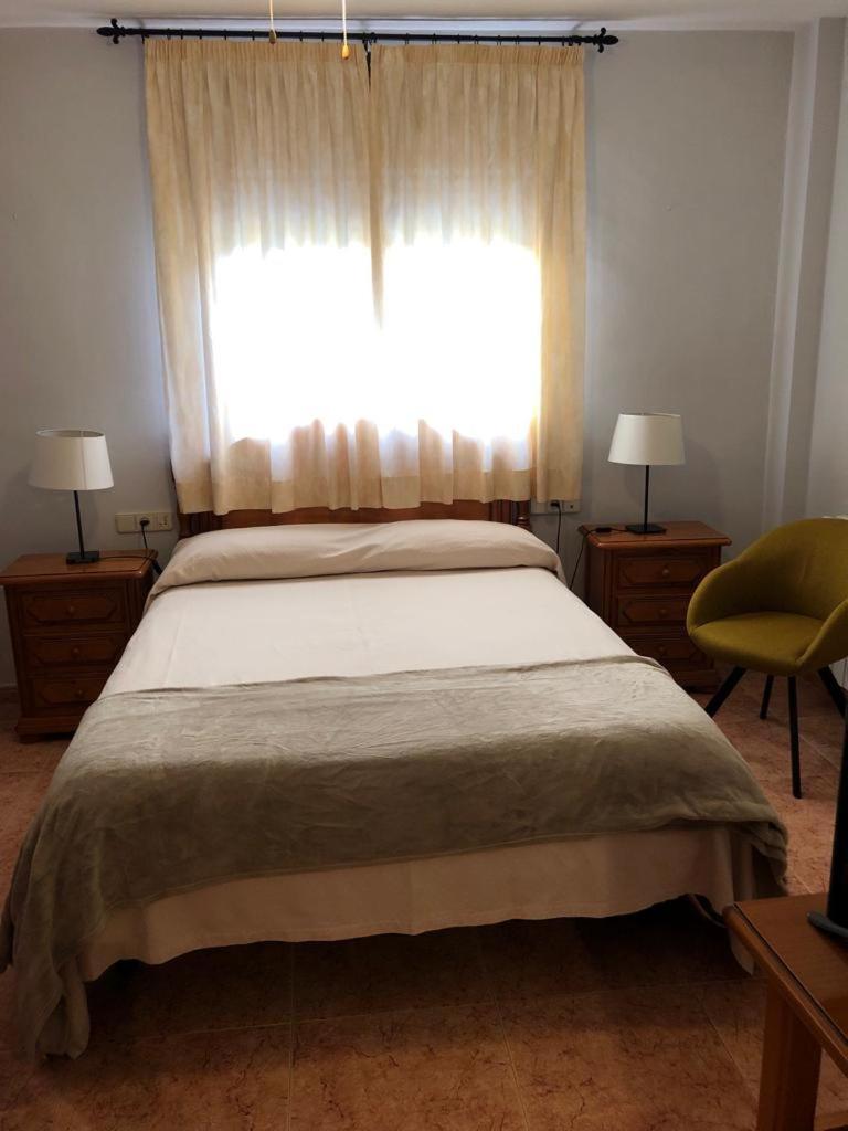 Habitación Estándar con Cama Queen