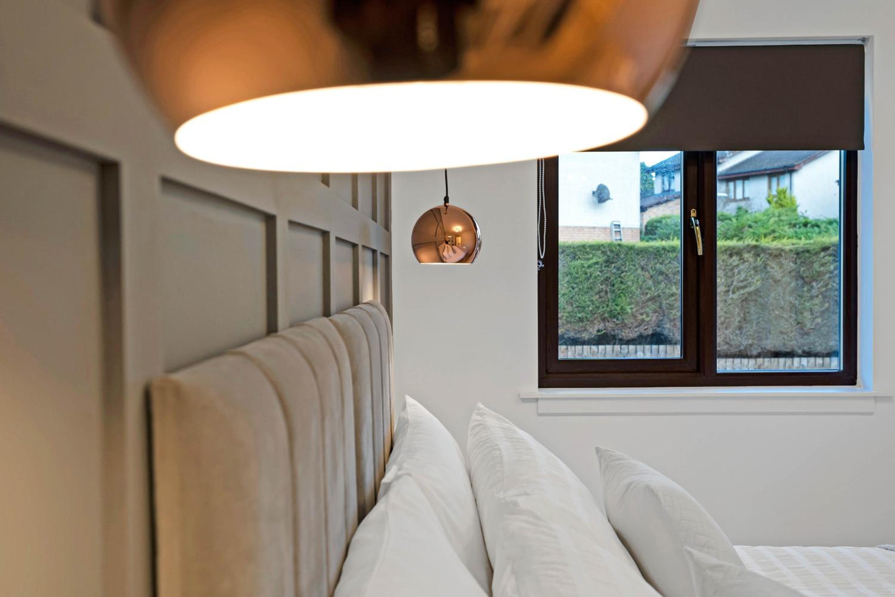 One-Bedroom House - Photo 38