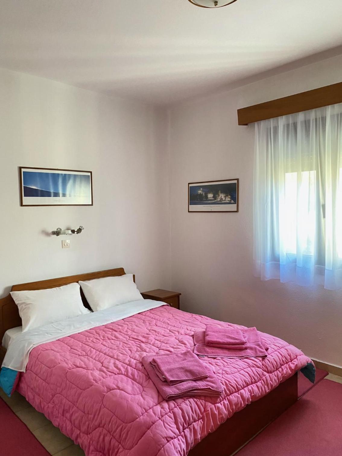 Double or Twin Room photo 2