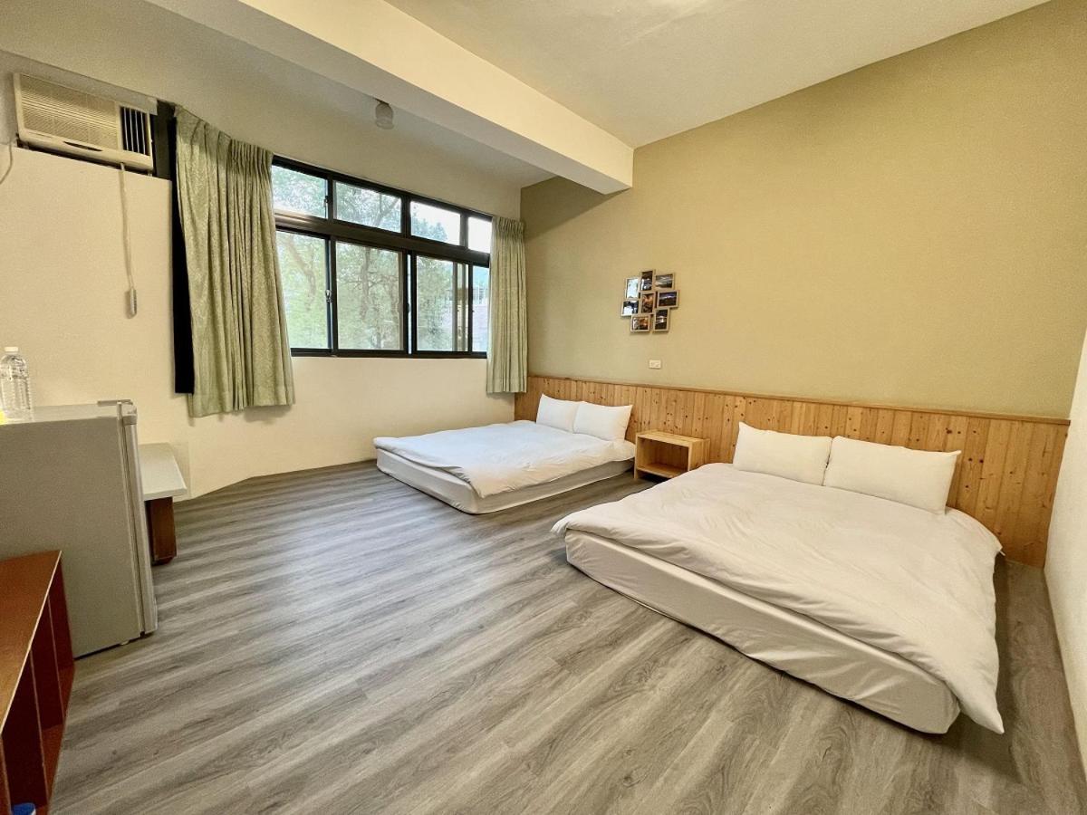 Quadruple Room with Private Bathroom