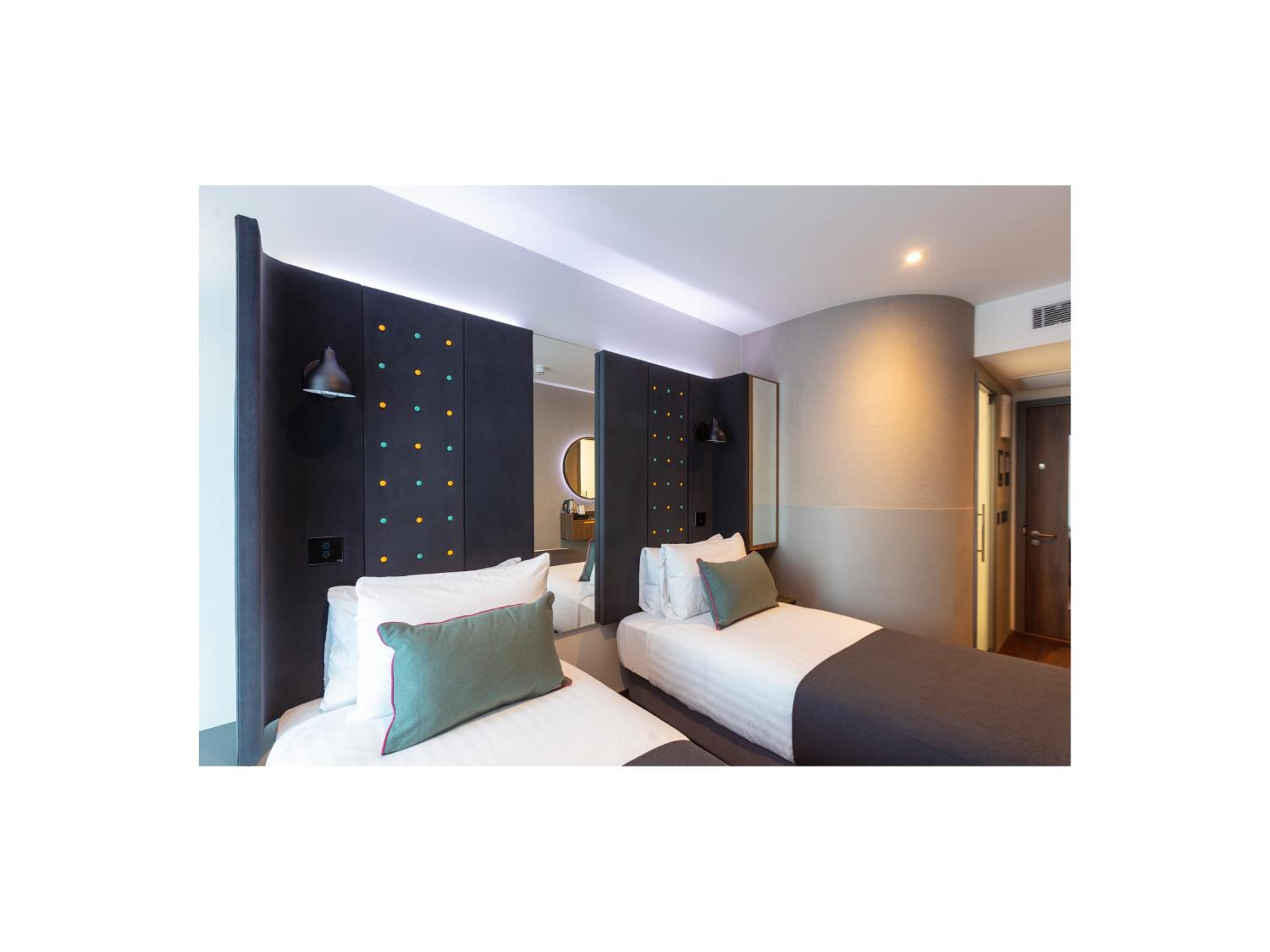 Comfy Twin Room