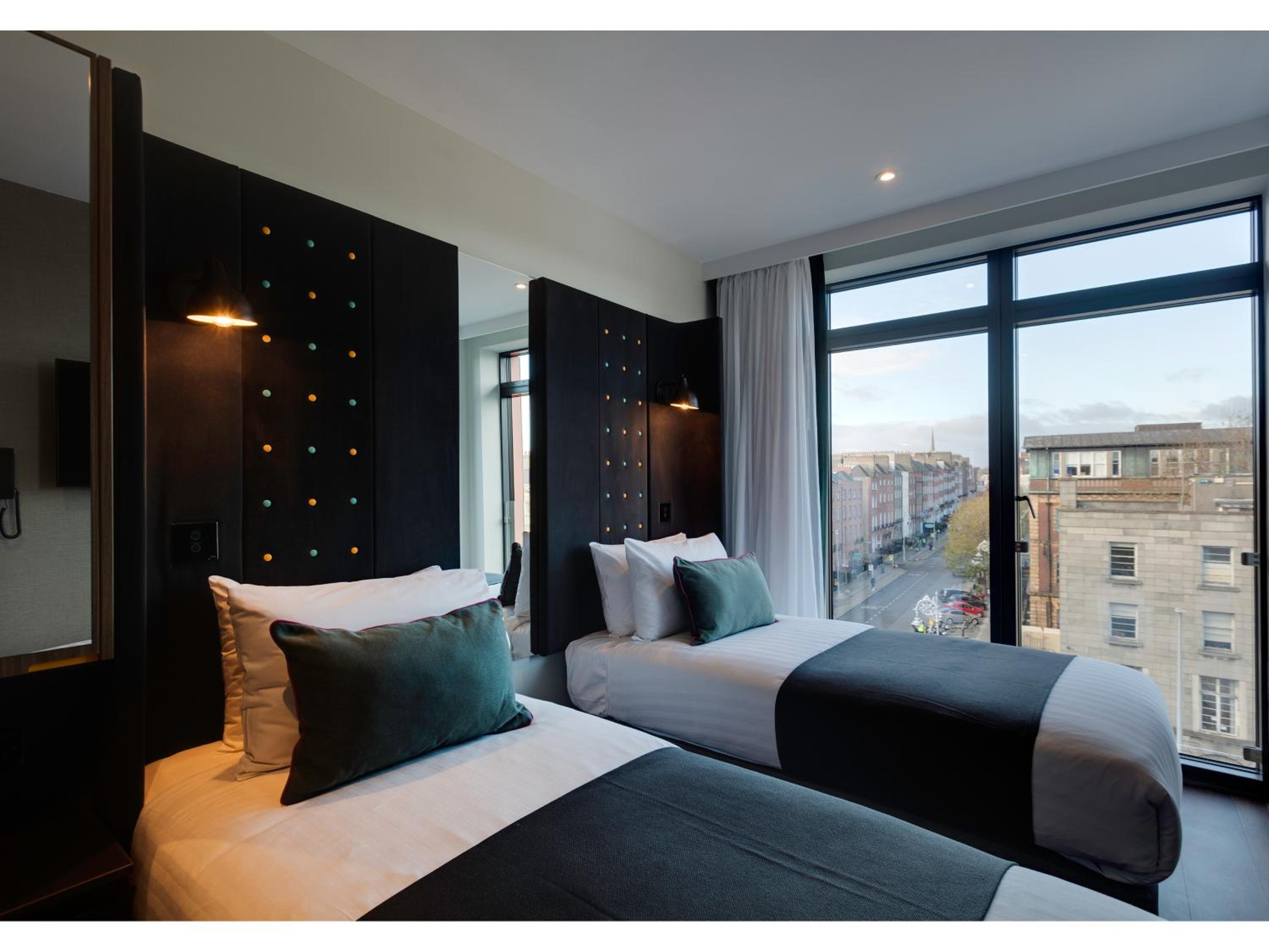 Comfy Twin Room