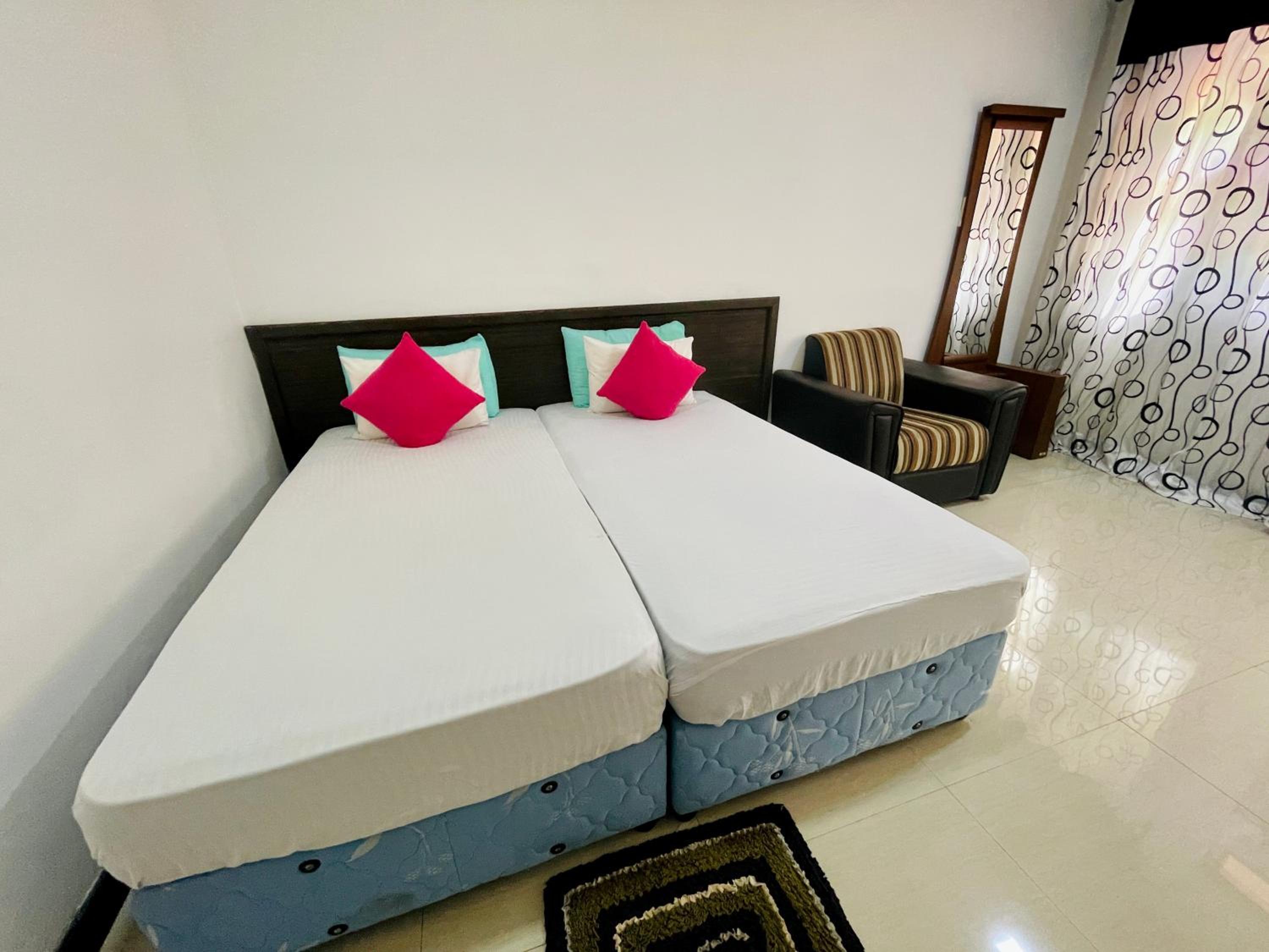 Twin Room photo 2