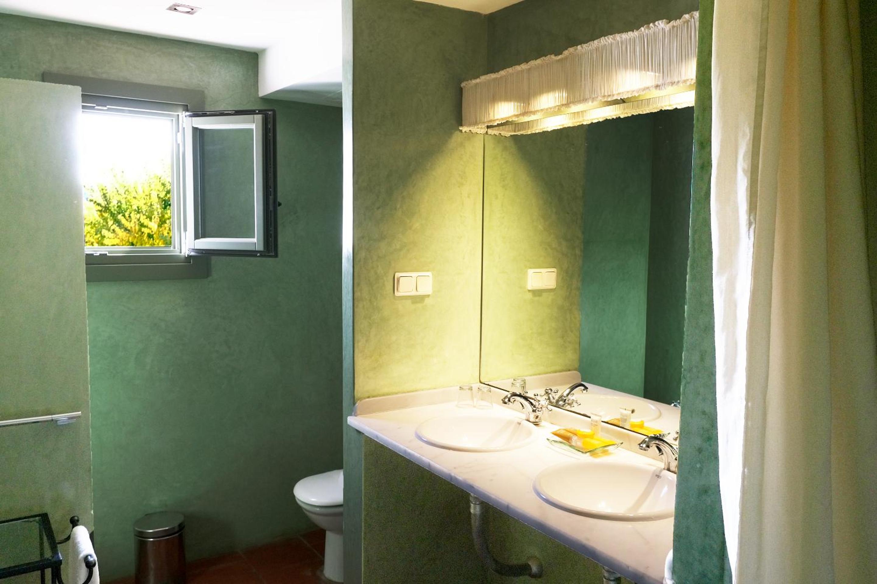 Junior Suite with Terrace - Photo 2