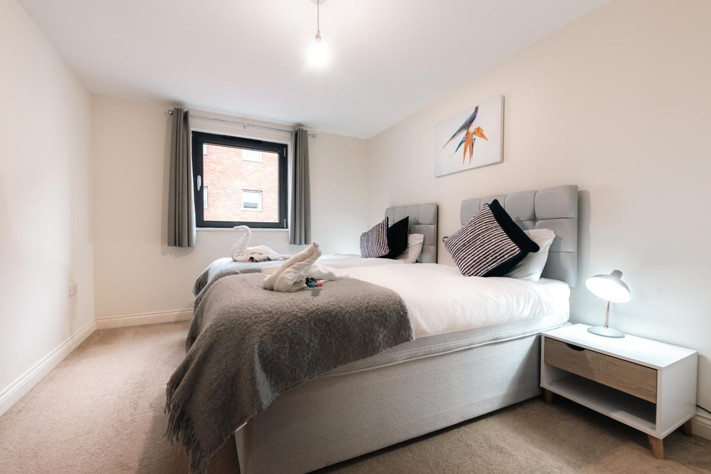 Three-Bedroom Apartment - Photo 24