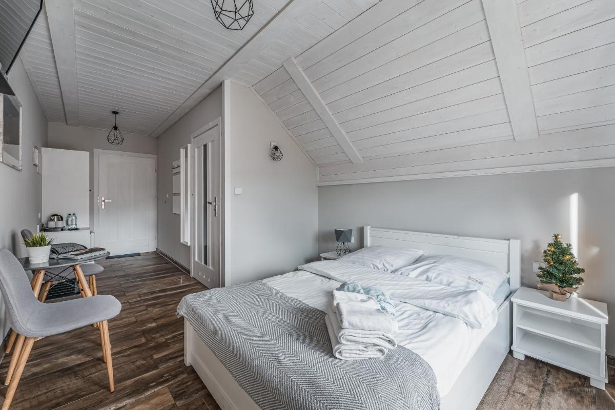 Double Room with Mountain View photo 2