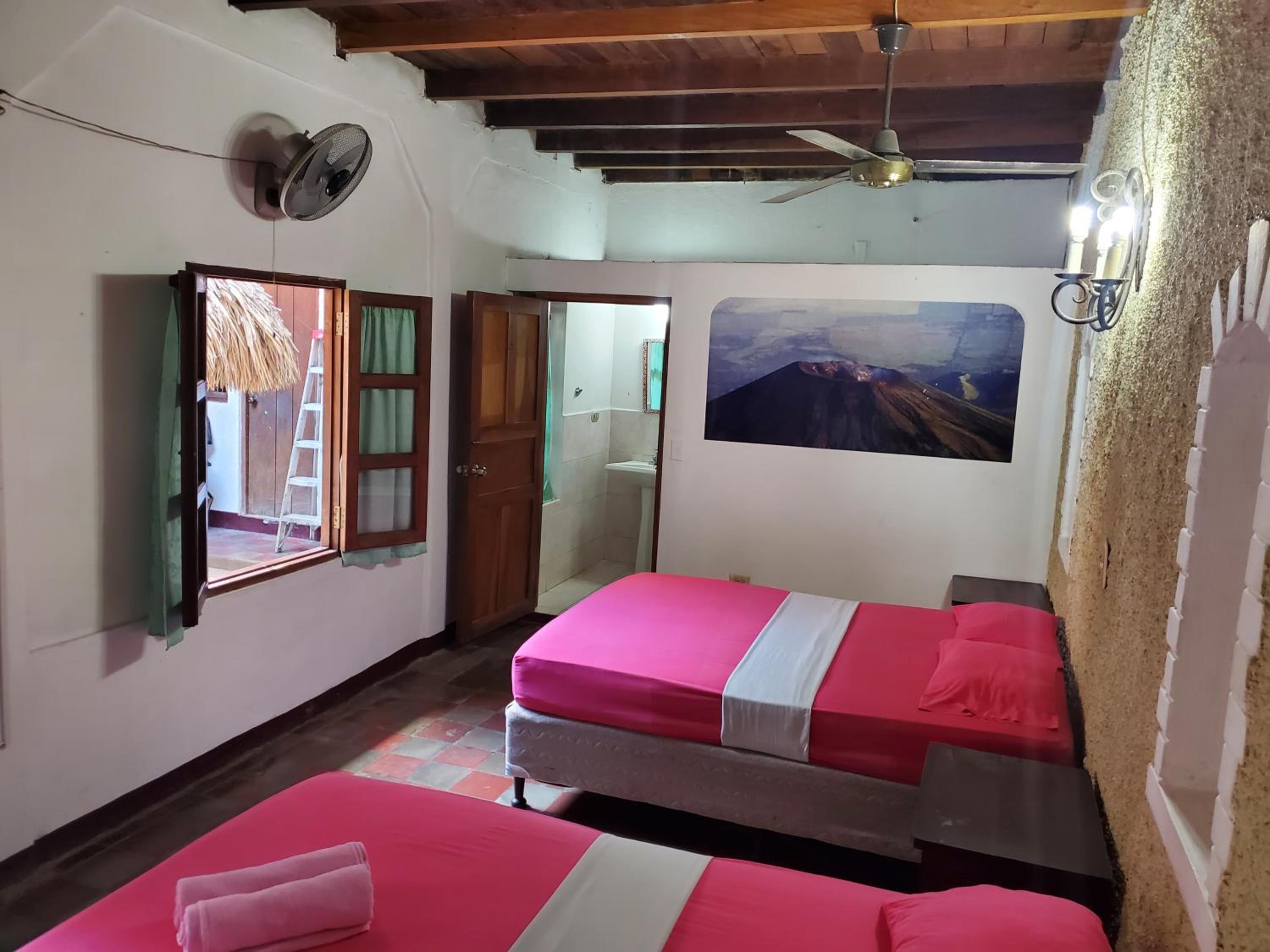 Deluxe Double Room with Two Double Beds photo 3