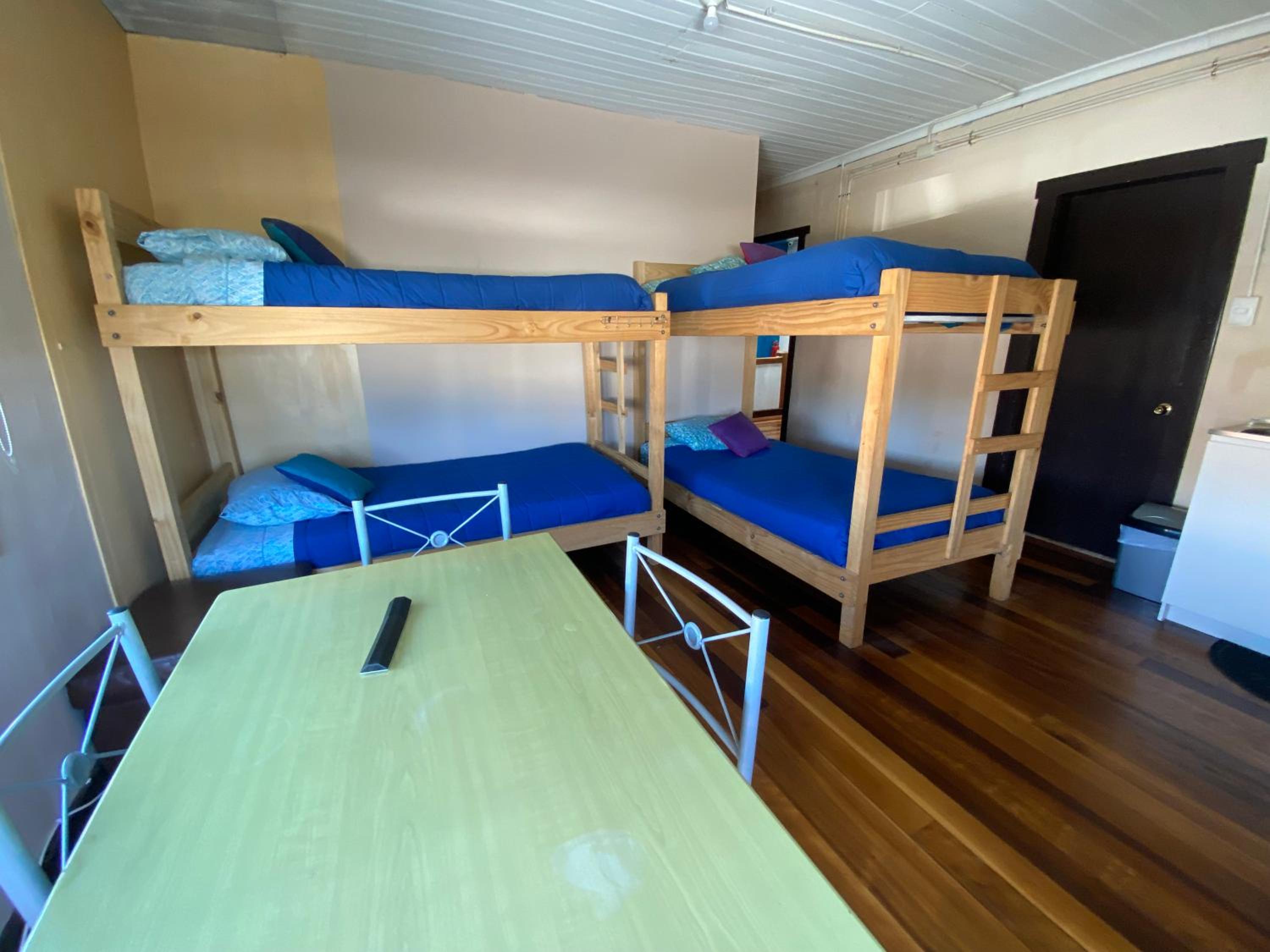 Quadruple Room With Private Bathroom photo 1