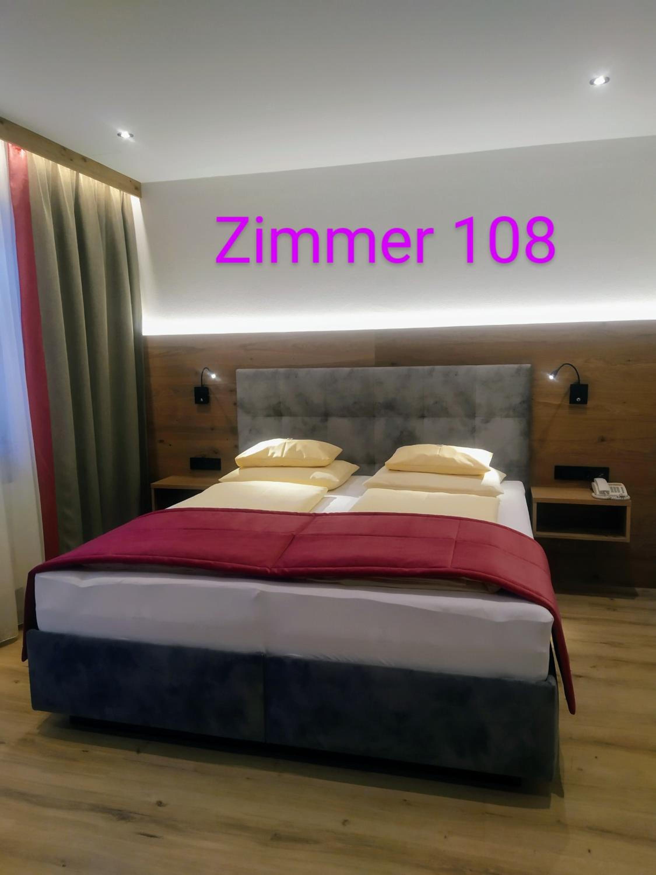 Double Room - Photo 4