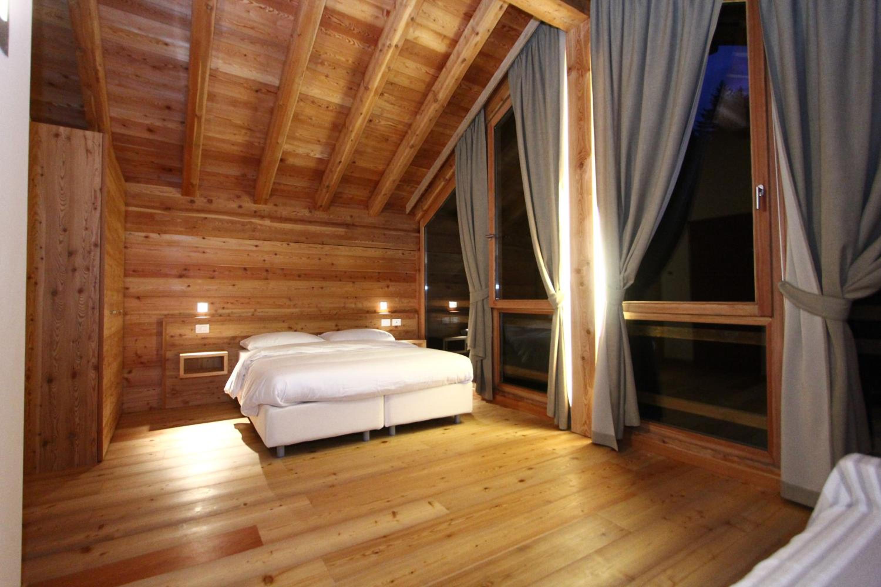 Double or Twin Room - Photo 2