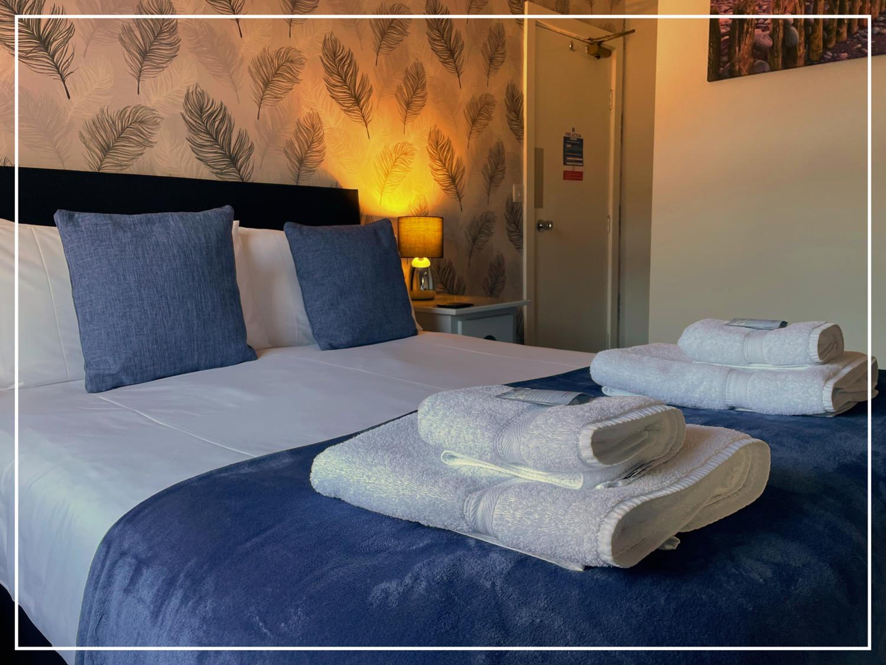 Double Room - Photo 1