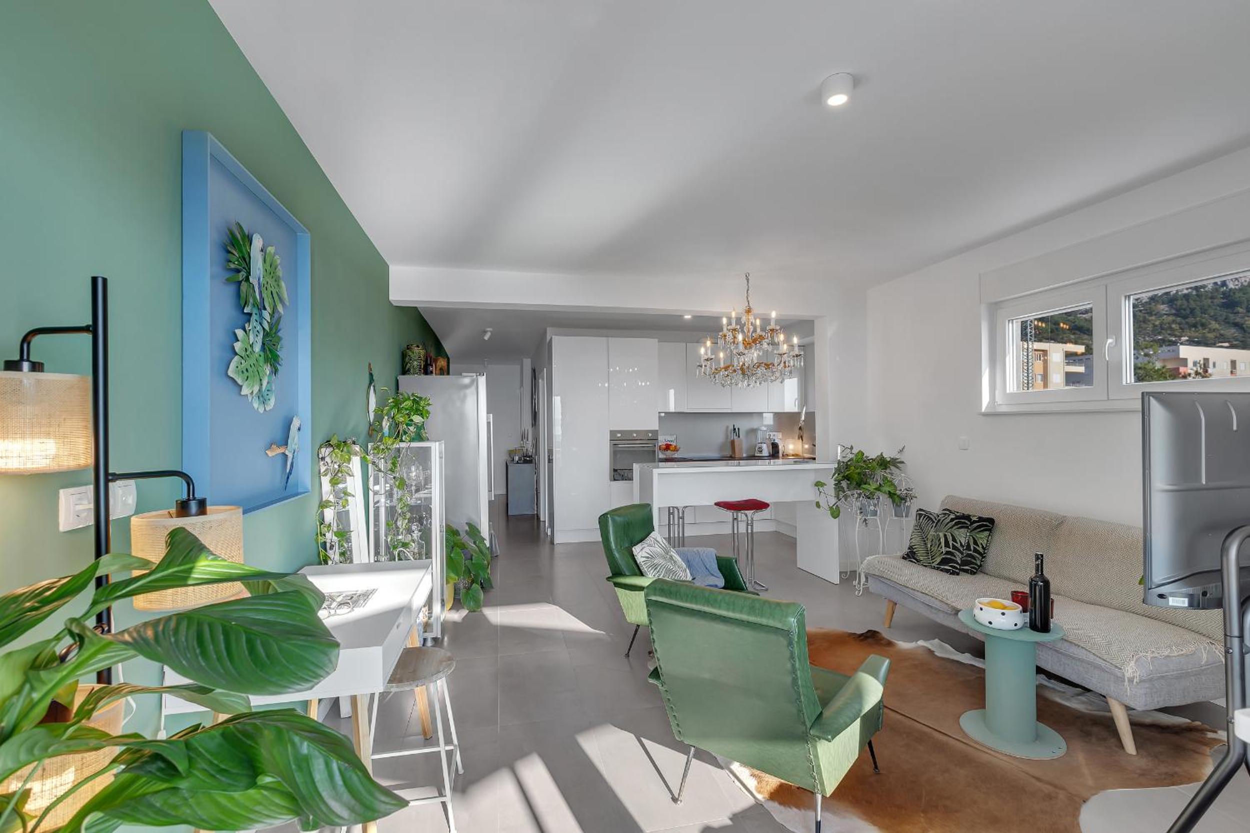 Two-Bedroom Apartment - Photo 9