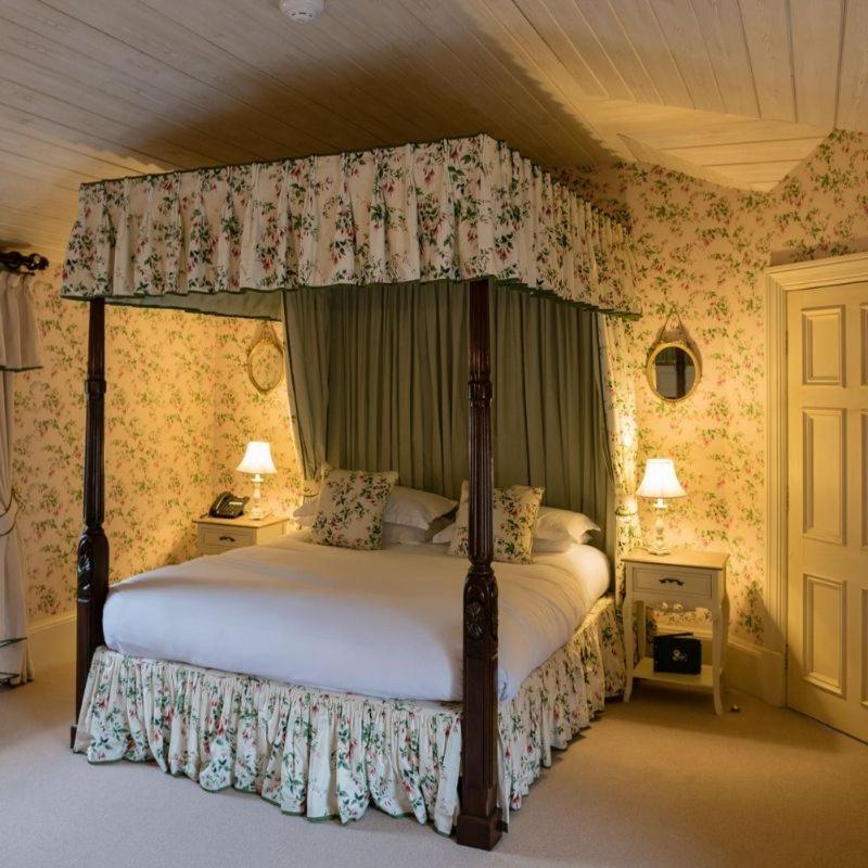 Shackleton House photo 1