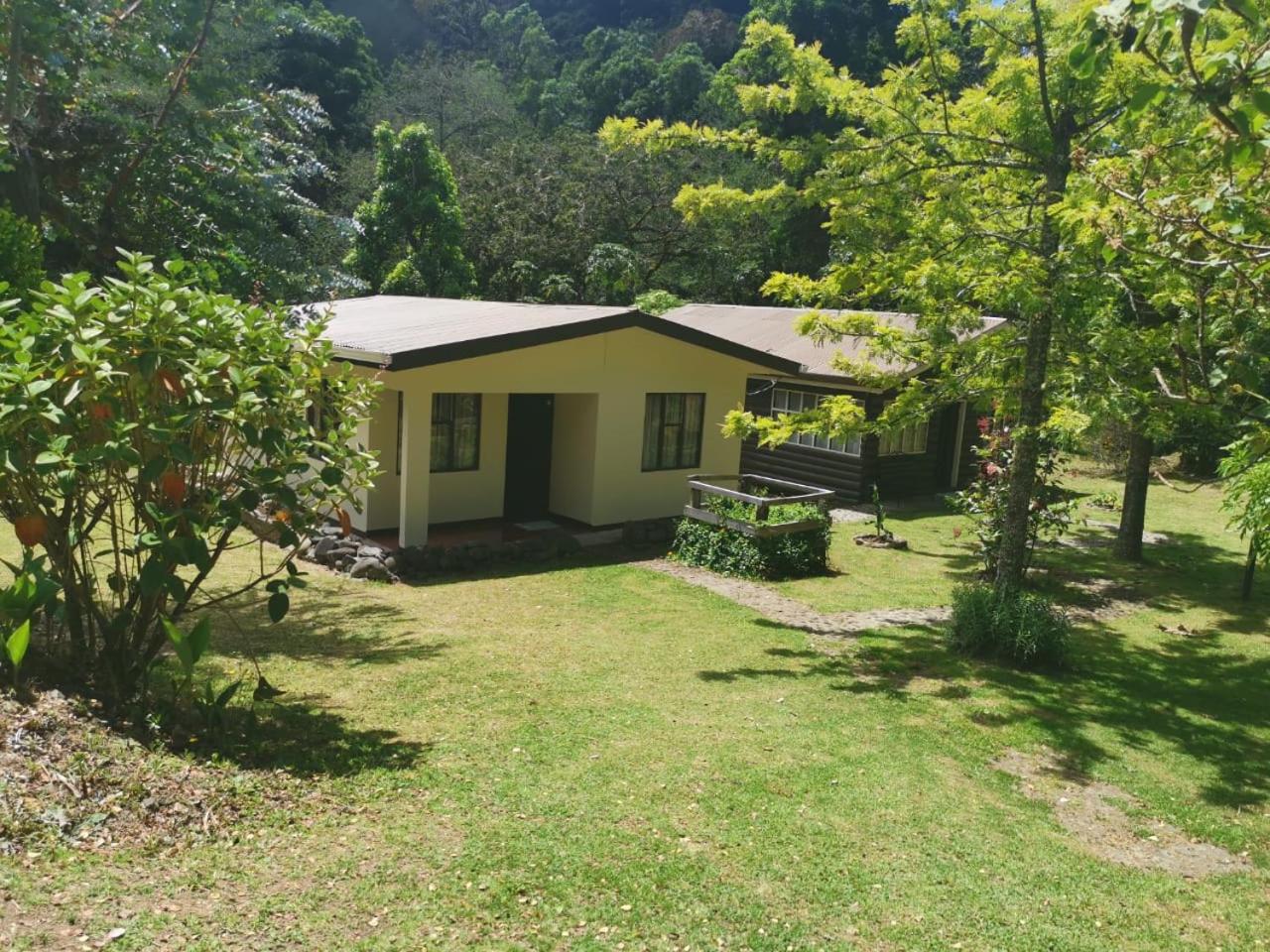 Two-Bedroom House photo 2