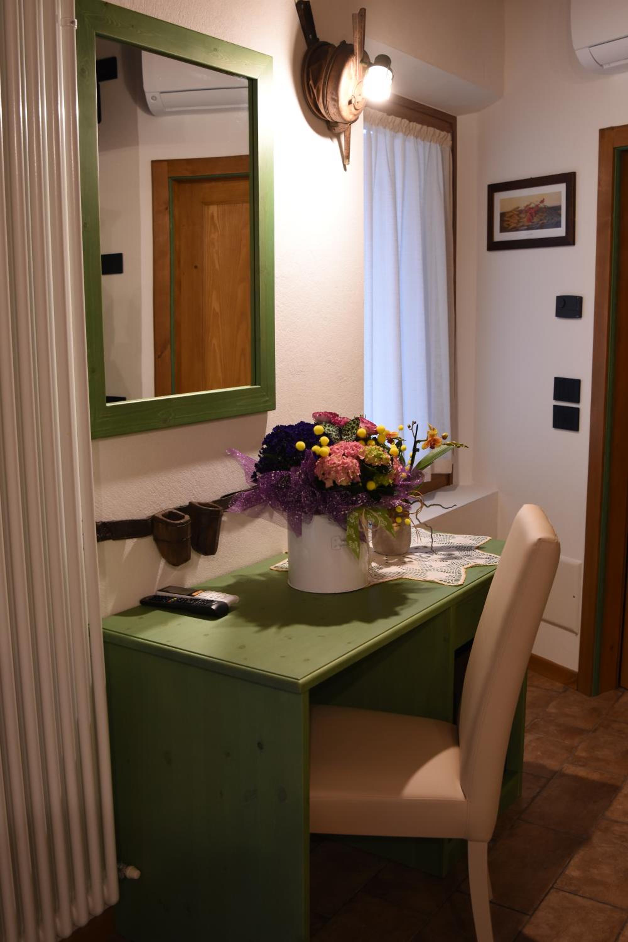 Triple Room with Private Bathroom - Photo 4
