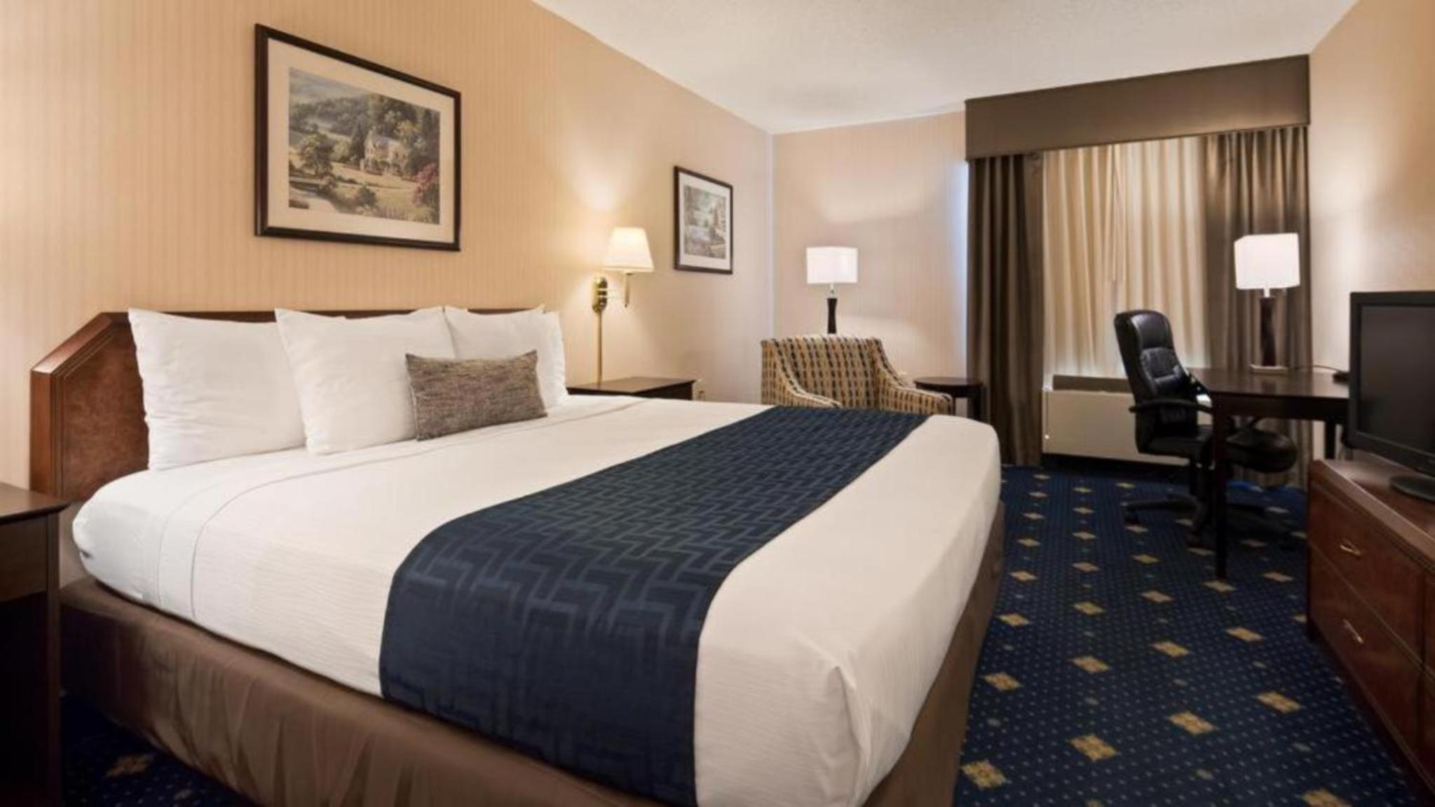 King Suite with Spa Bath