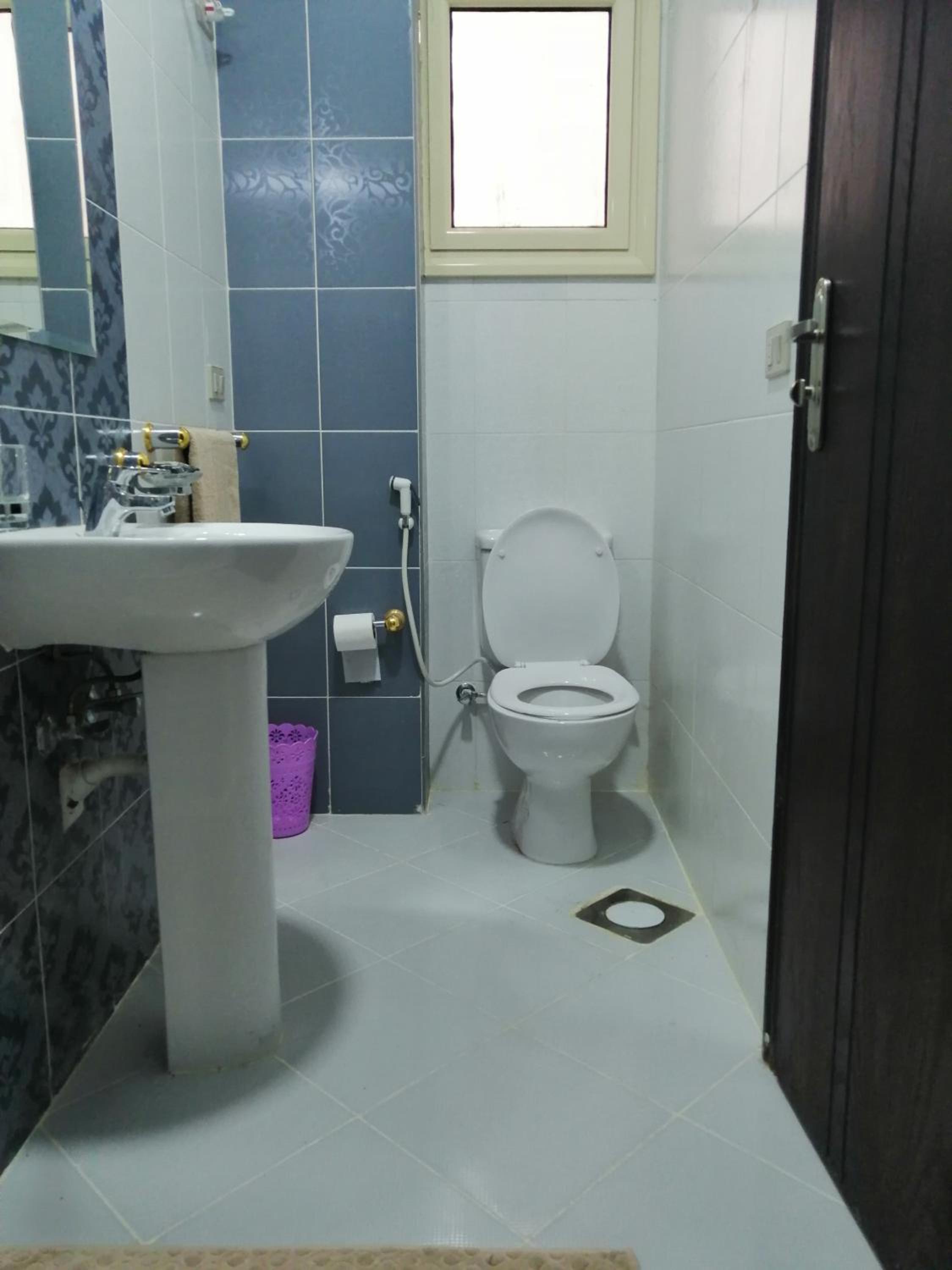 One-Bedroom Apartment - Photo 8