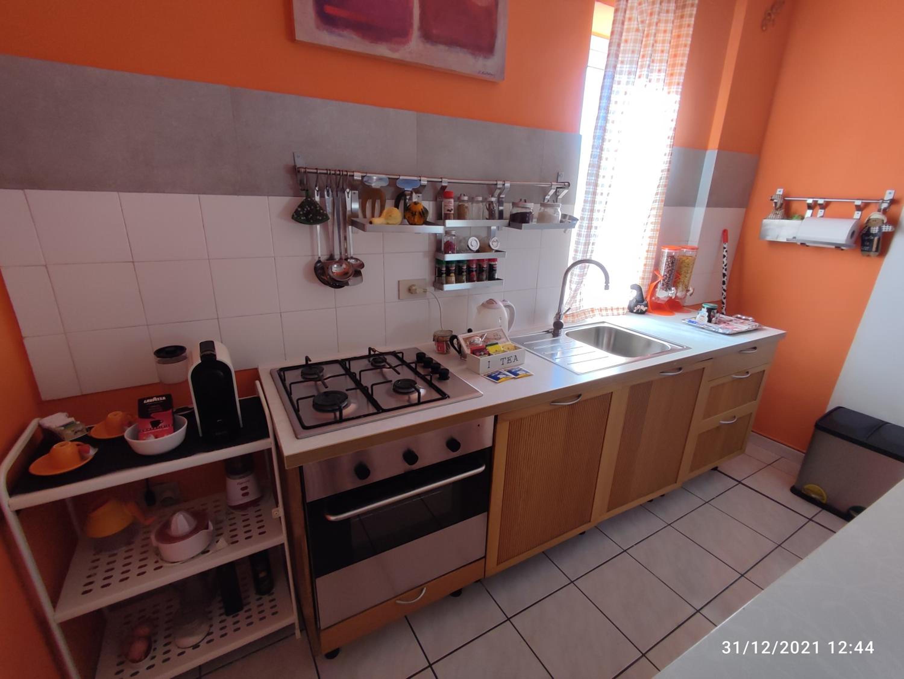 One-Bedroom Apartment - Photo 8