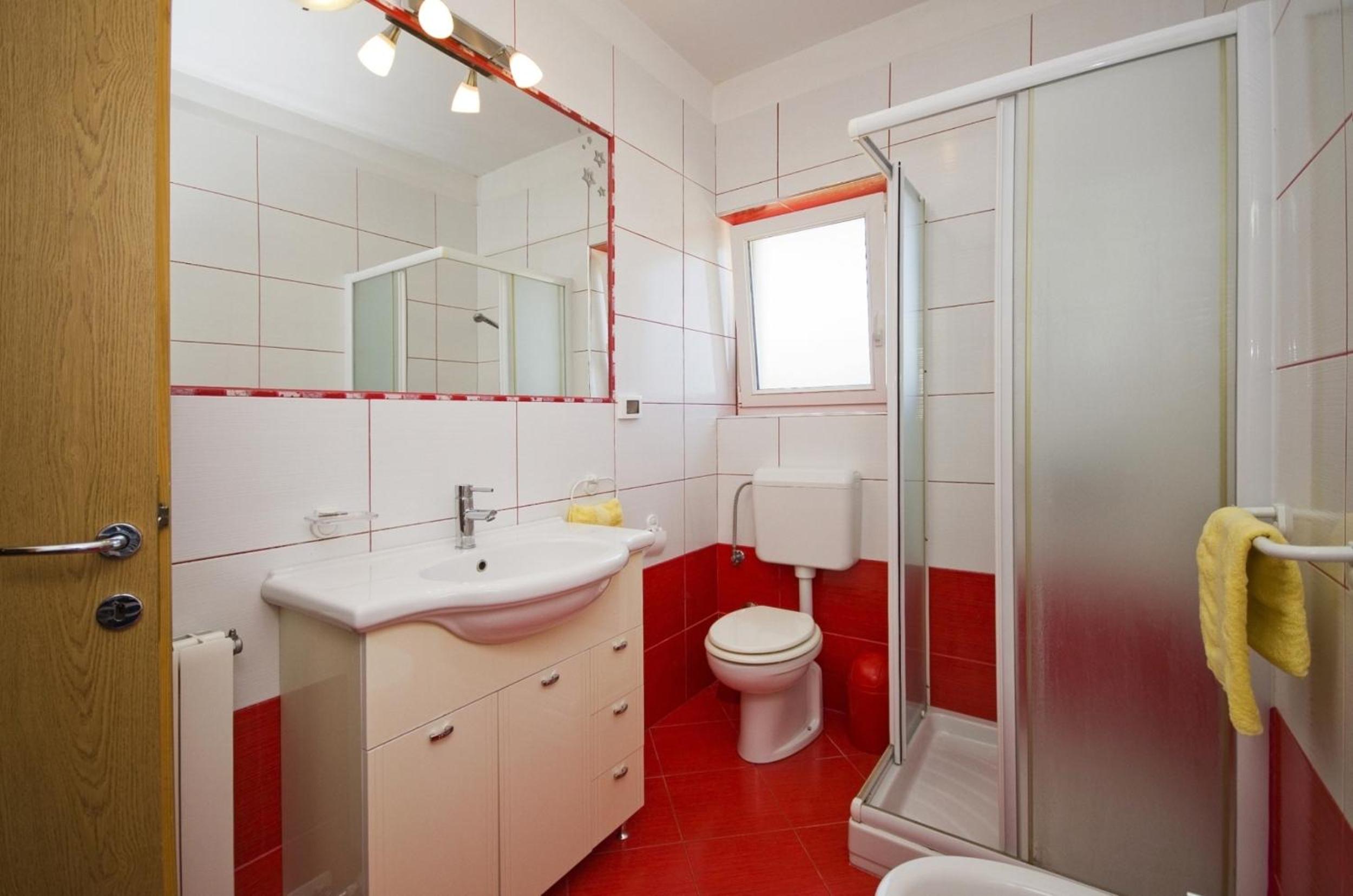 Two-Bedroom Apartment with Balcony photo 3