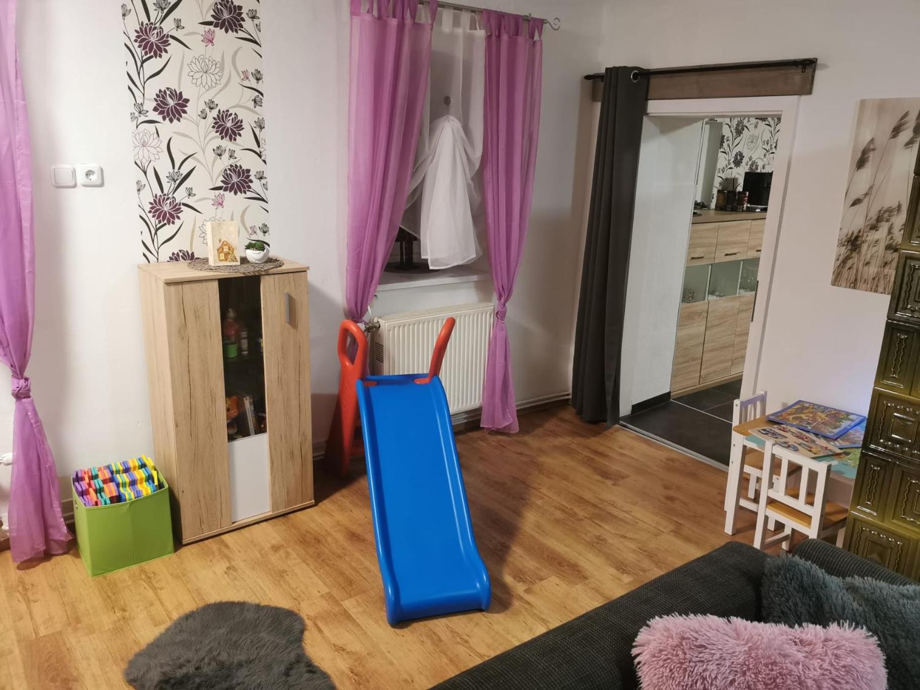 Apartment with Balcony - Photo 8