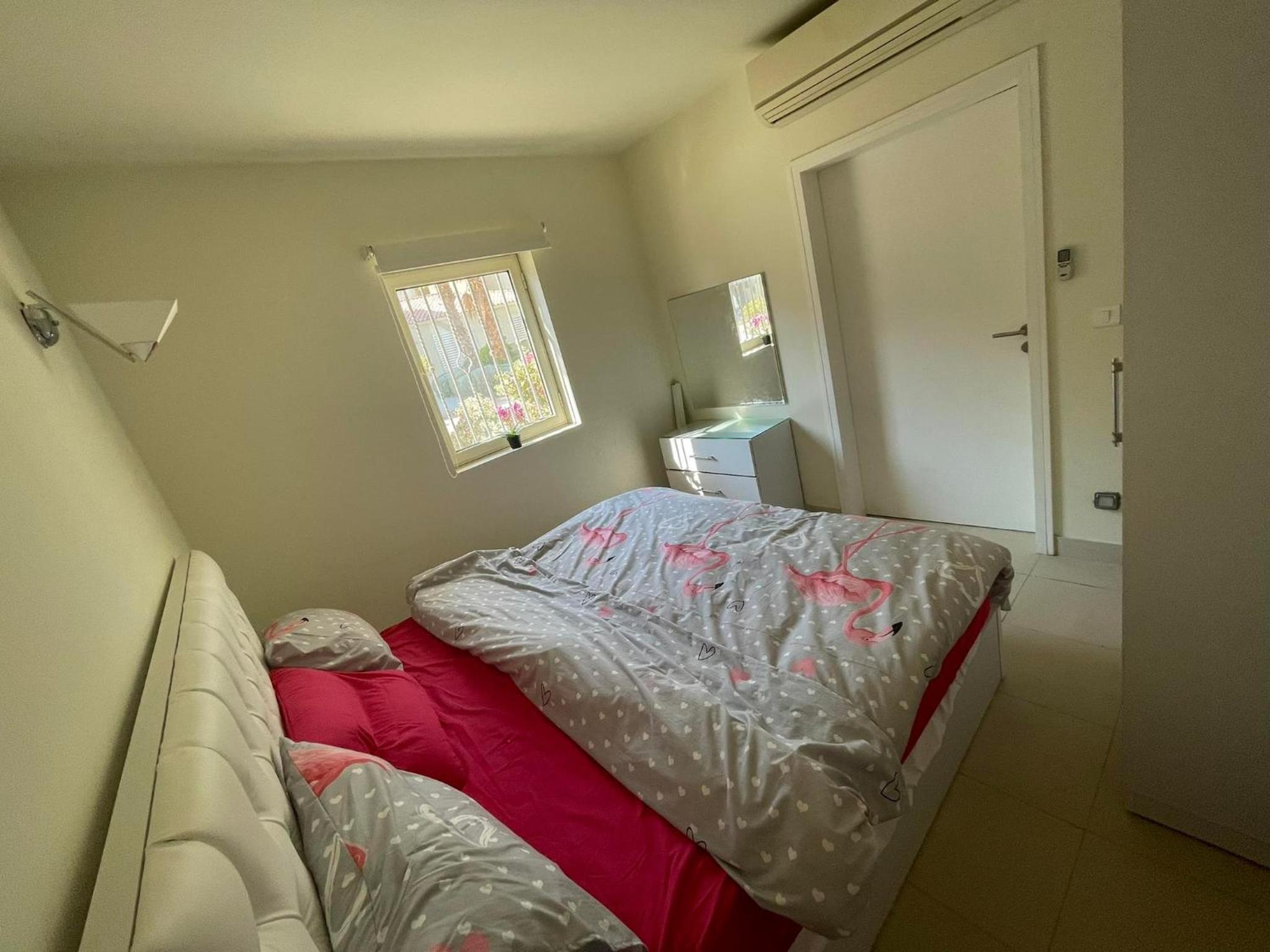 One-Bedroom Apartment - Photo 22