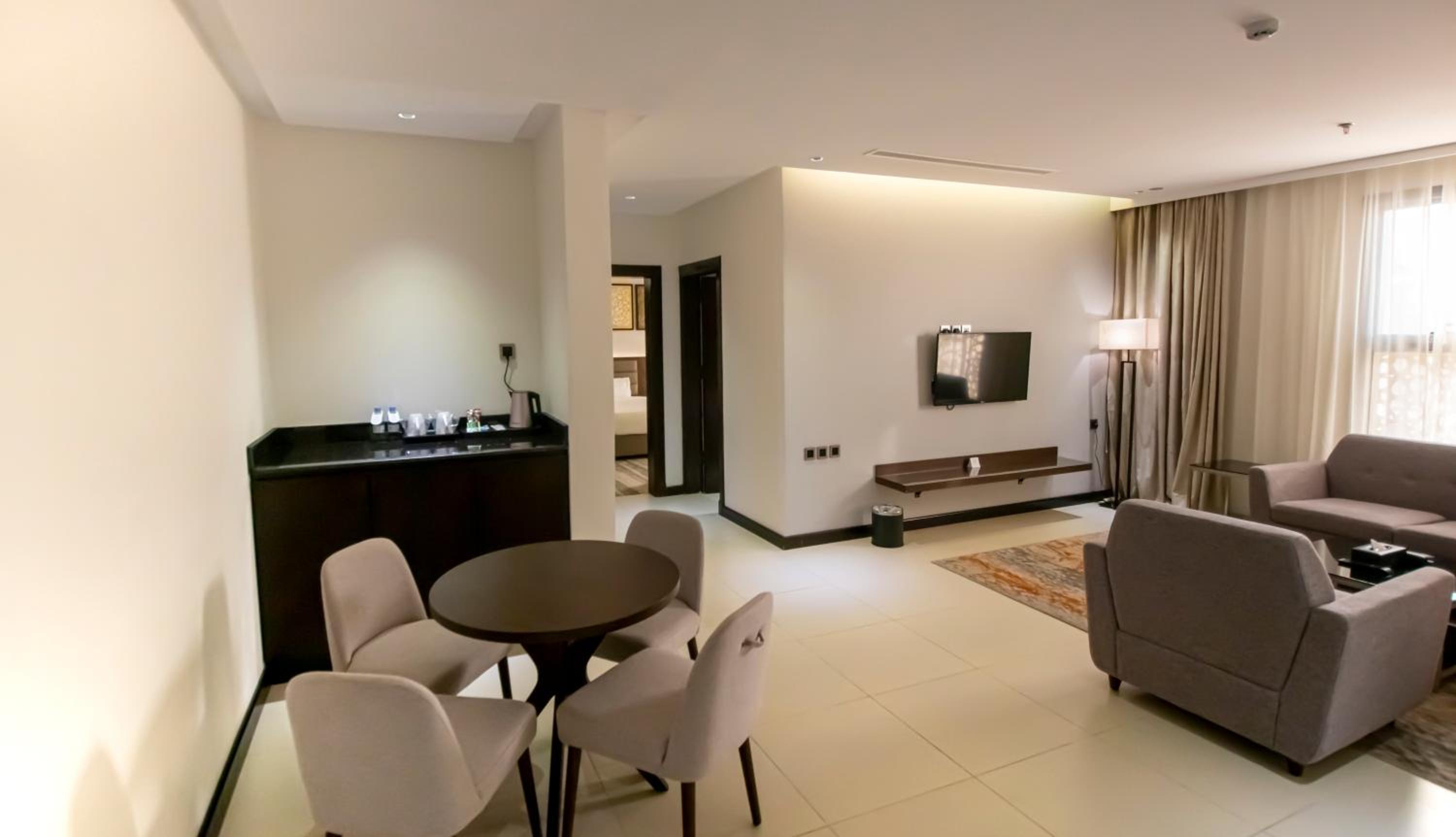 Two-Bedroom Suite - Photo 14