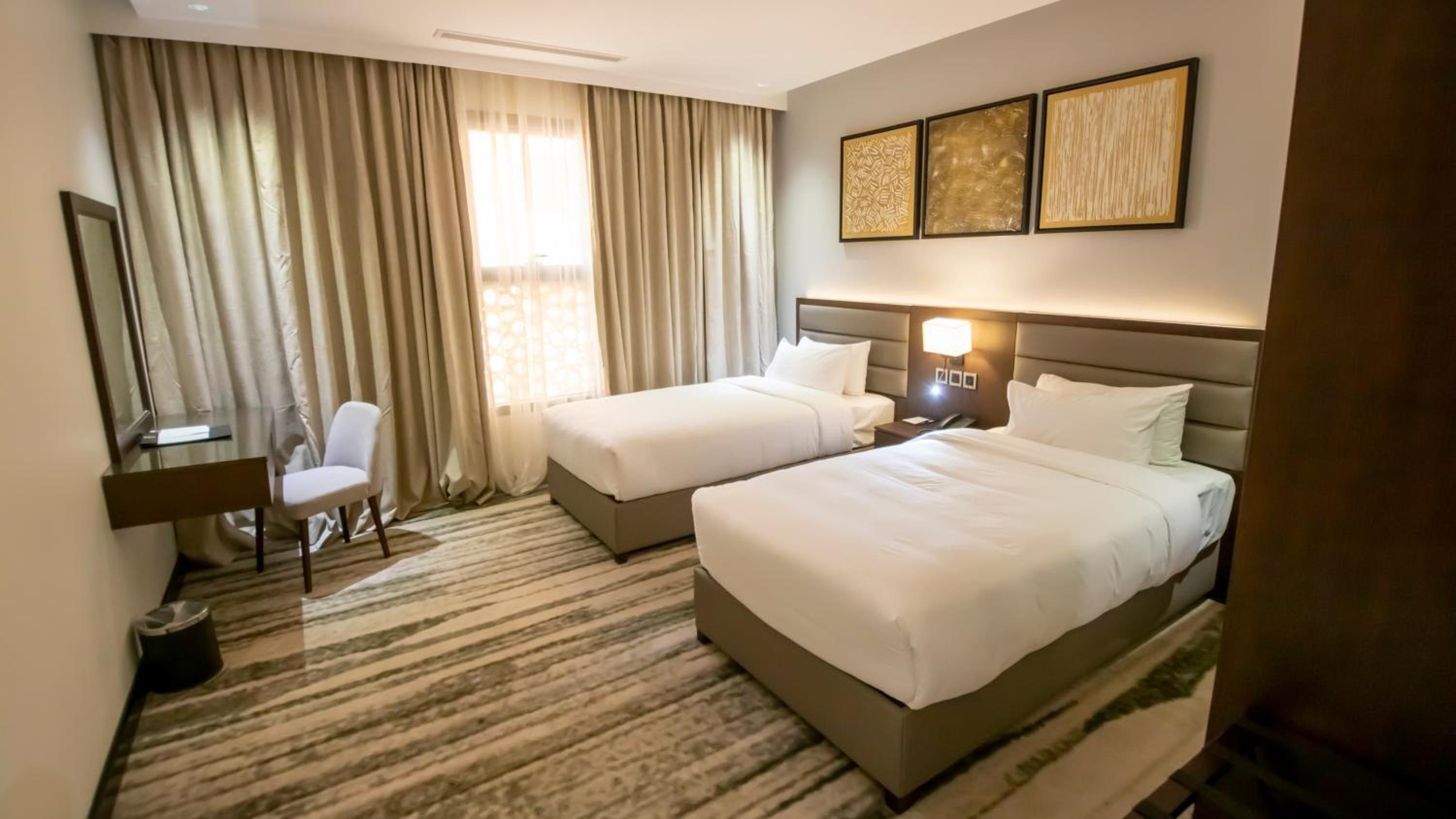 Two-Bedroom Suite - Photo 13