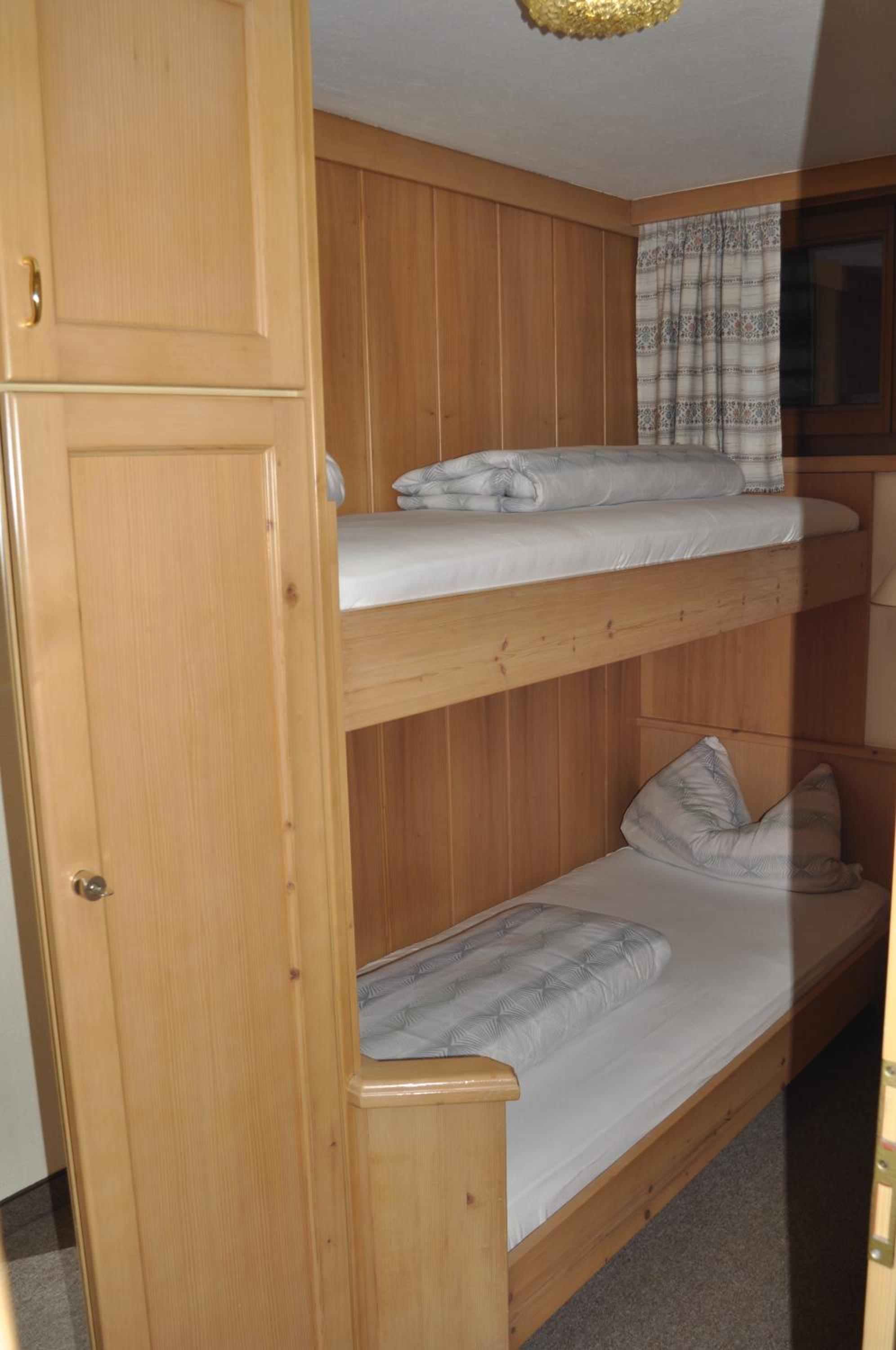 Junior Suite with Balcony without View photo 3