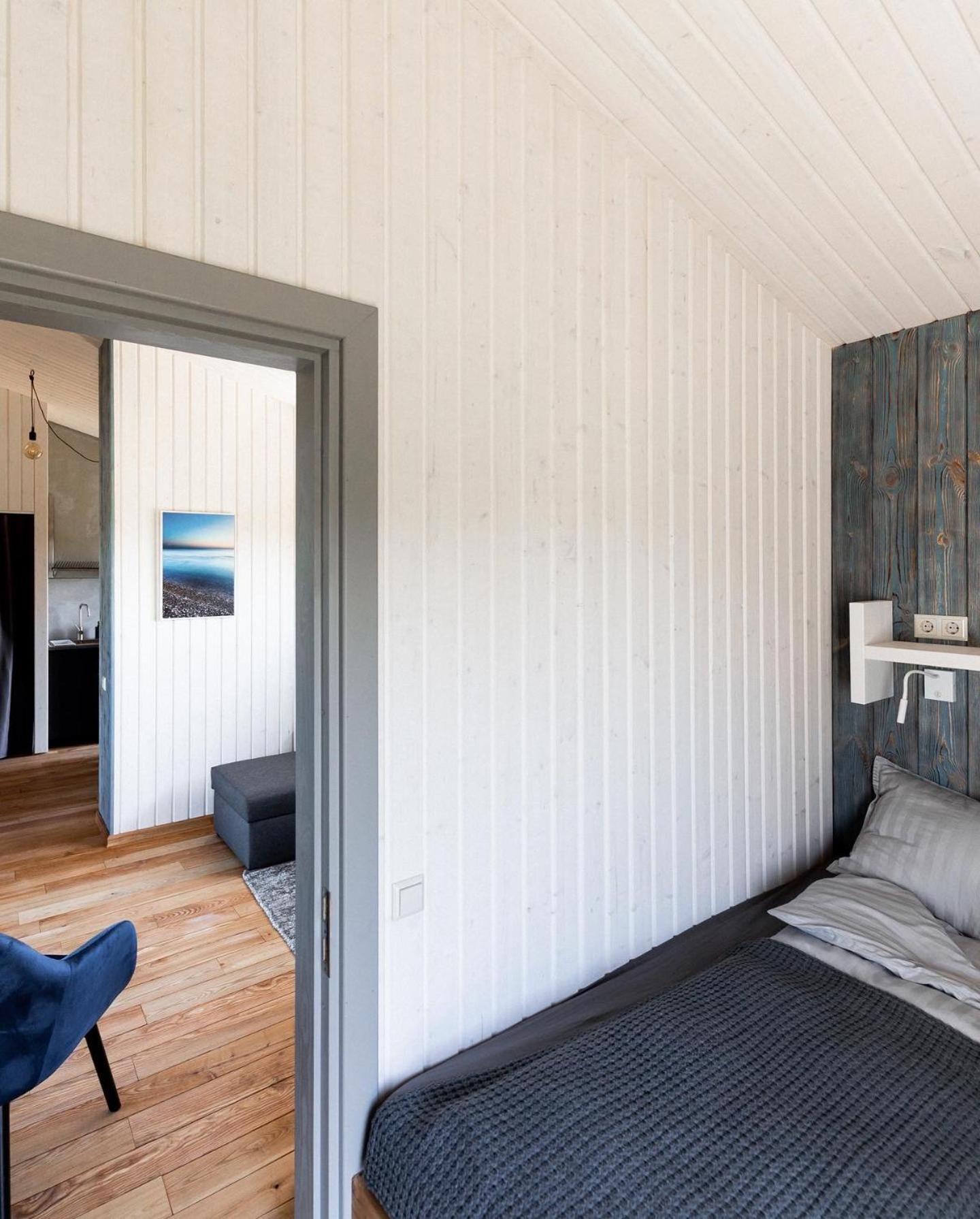 One-Bedroom House photo 1
