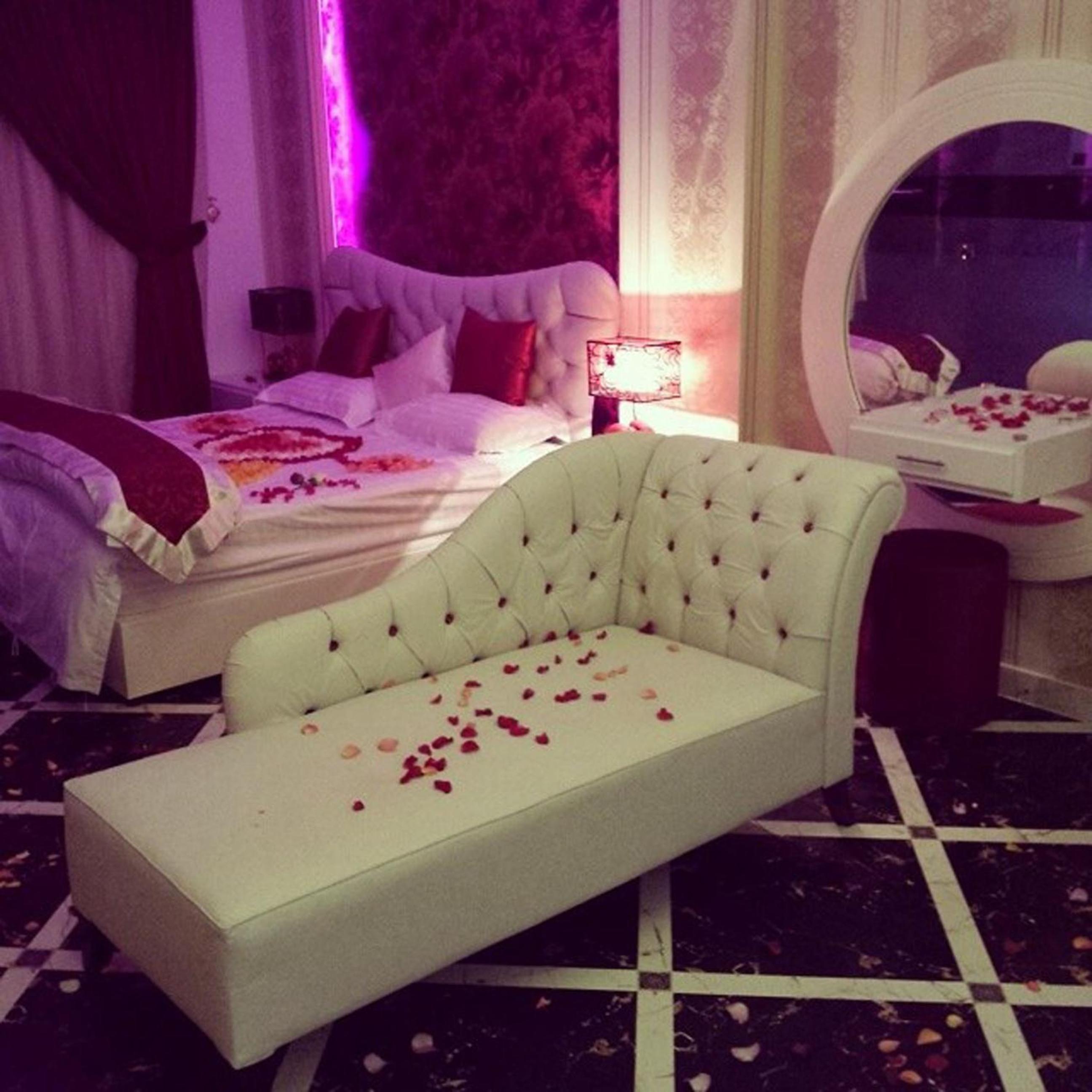 Honeymoon Apartment With Jacuzzi