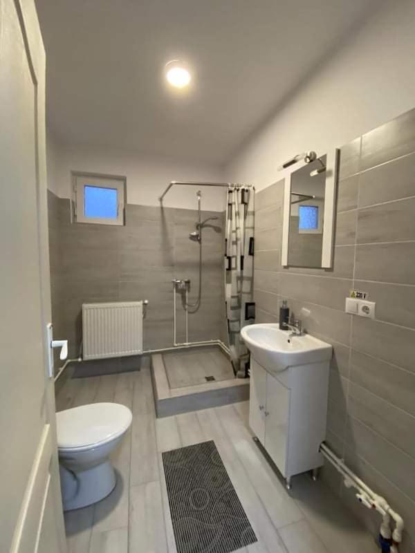 Double Room - Photo 3