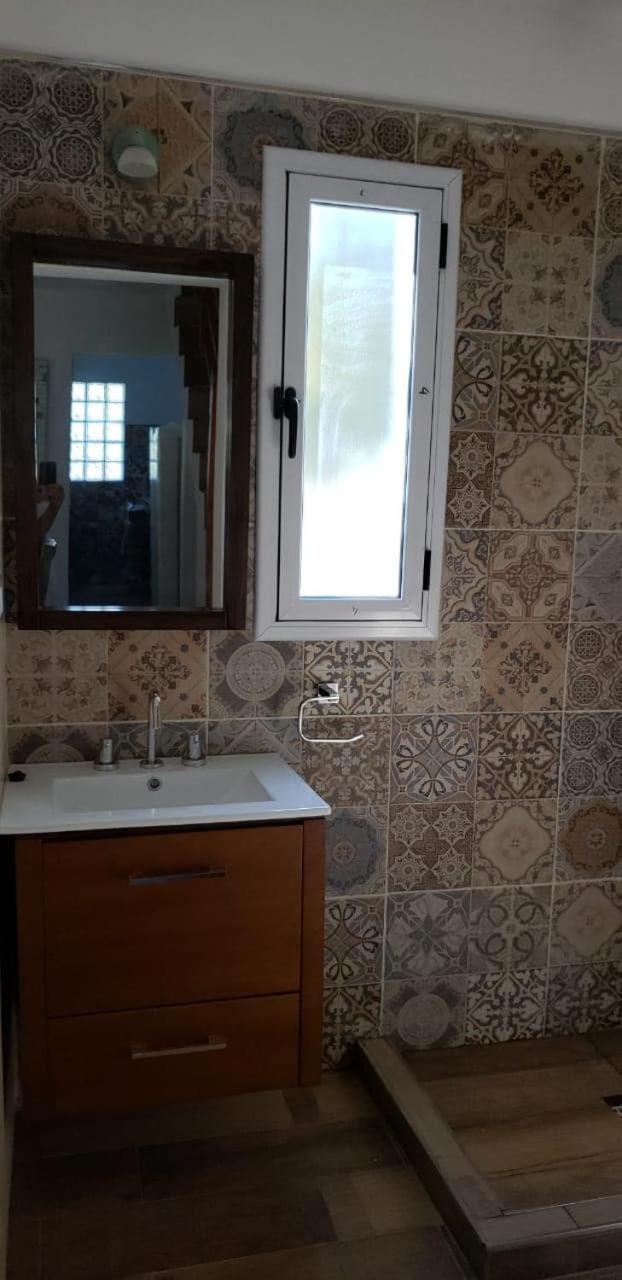 One-Bedroom House photo 2