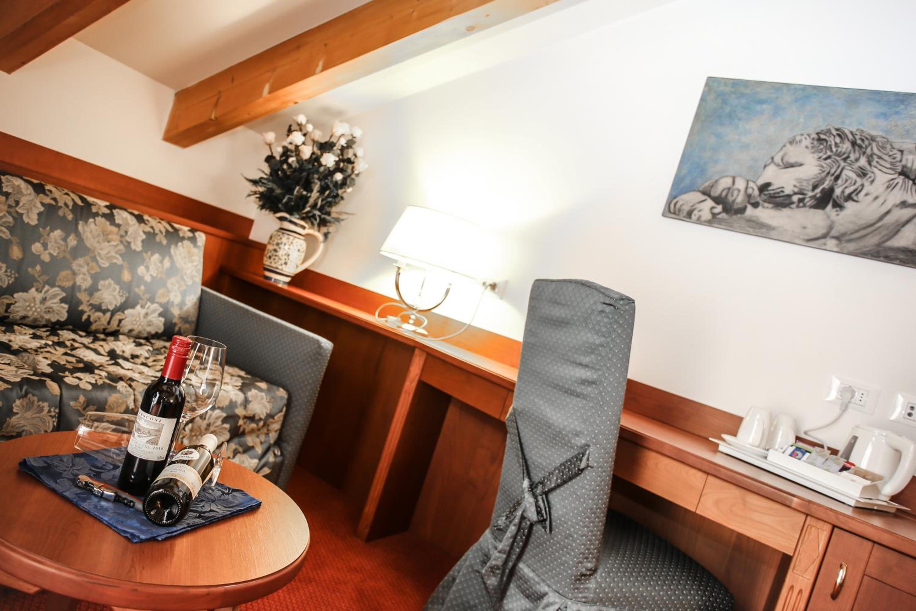 Superior Double Room - Photo 2