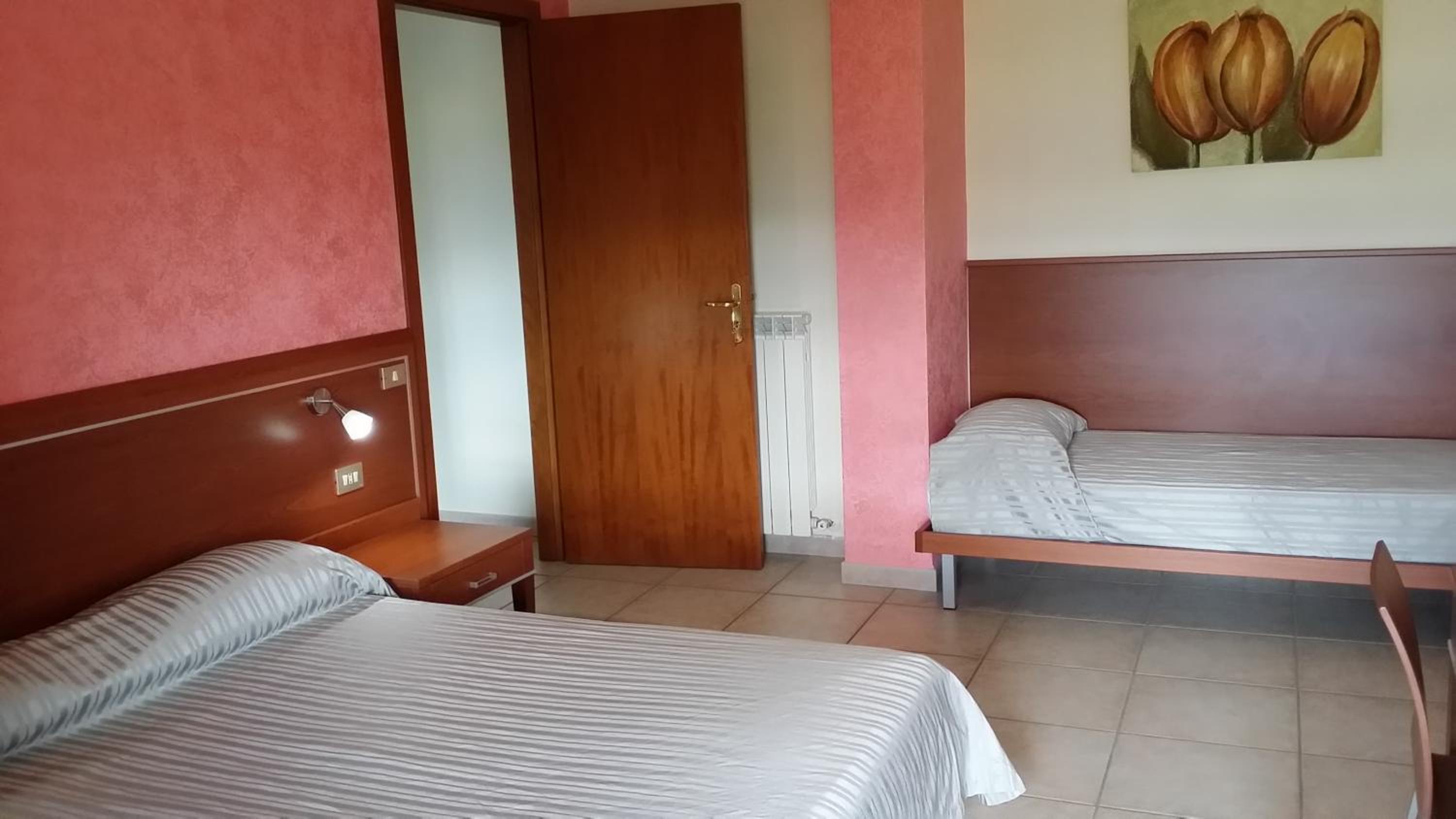 Triple Room - Photo 1
