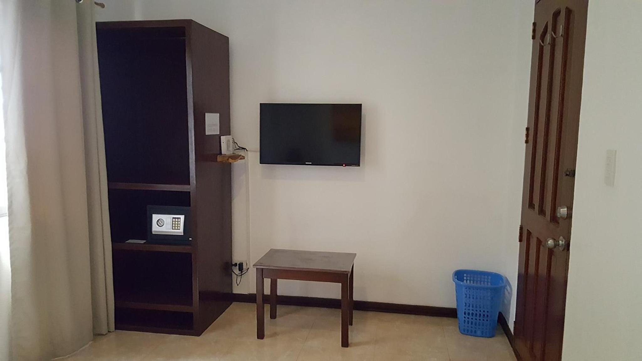 Standard Double Room - Photo 2