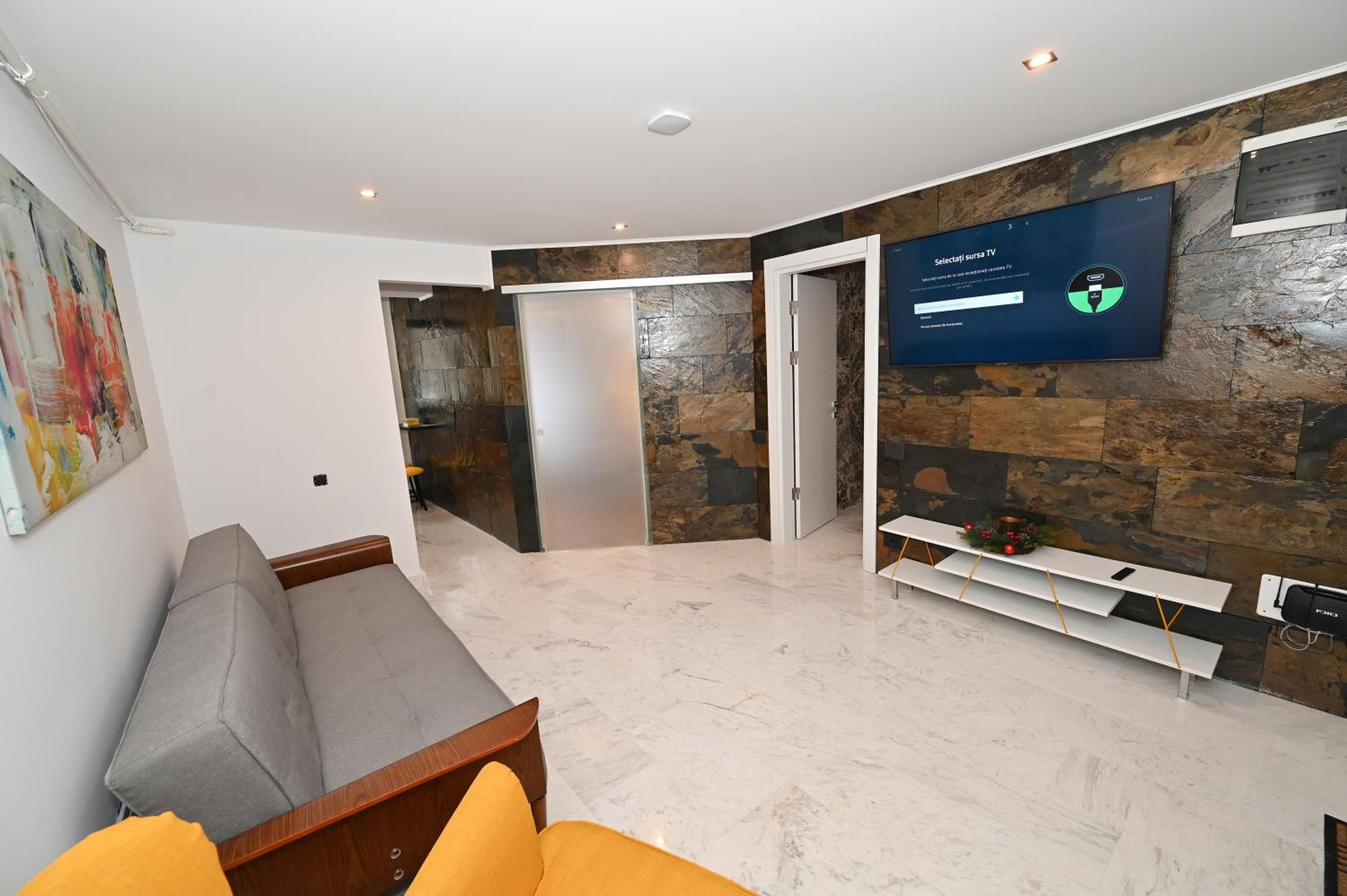Studio Apartment photo 2