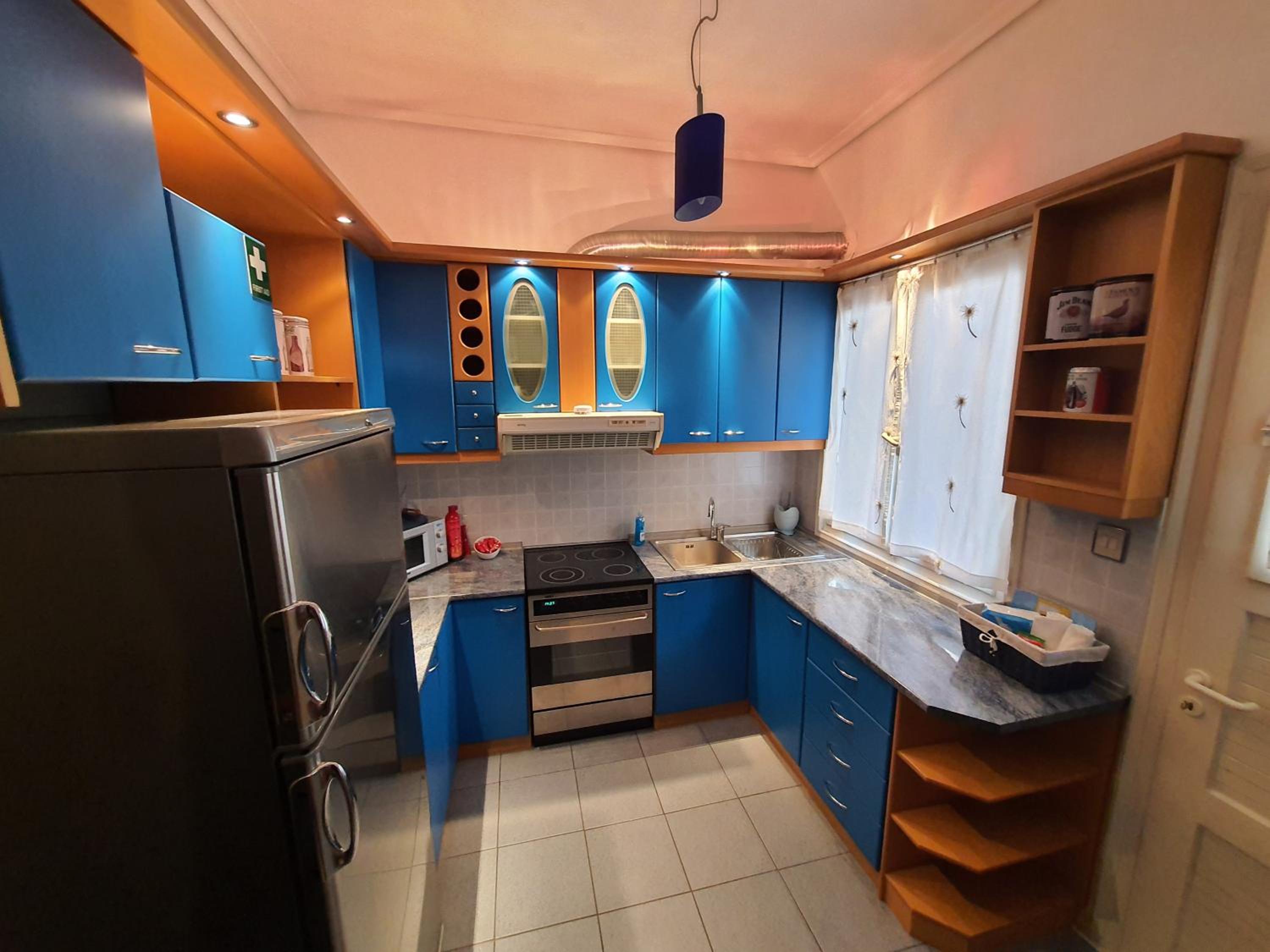 Two-Bedroom Apartment - Photo 9