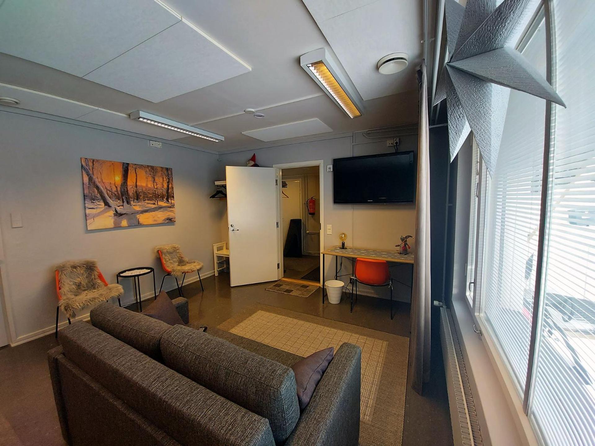 Two-Bedroom Apartment photo 2