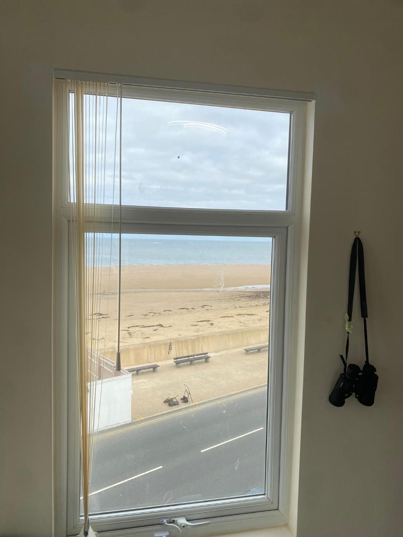 Apartment with Sea View - Photo 6