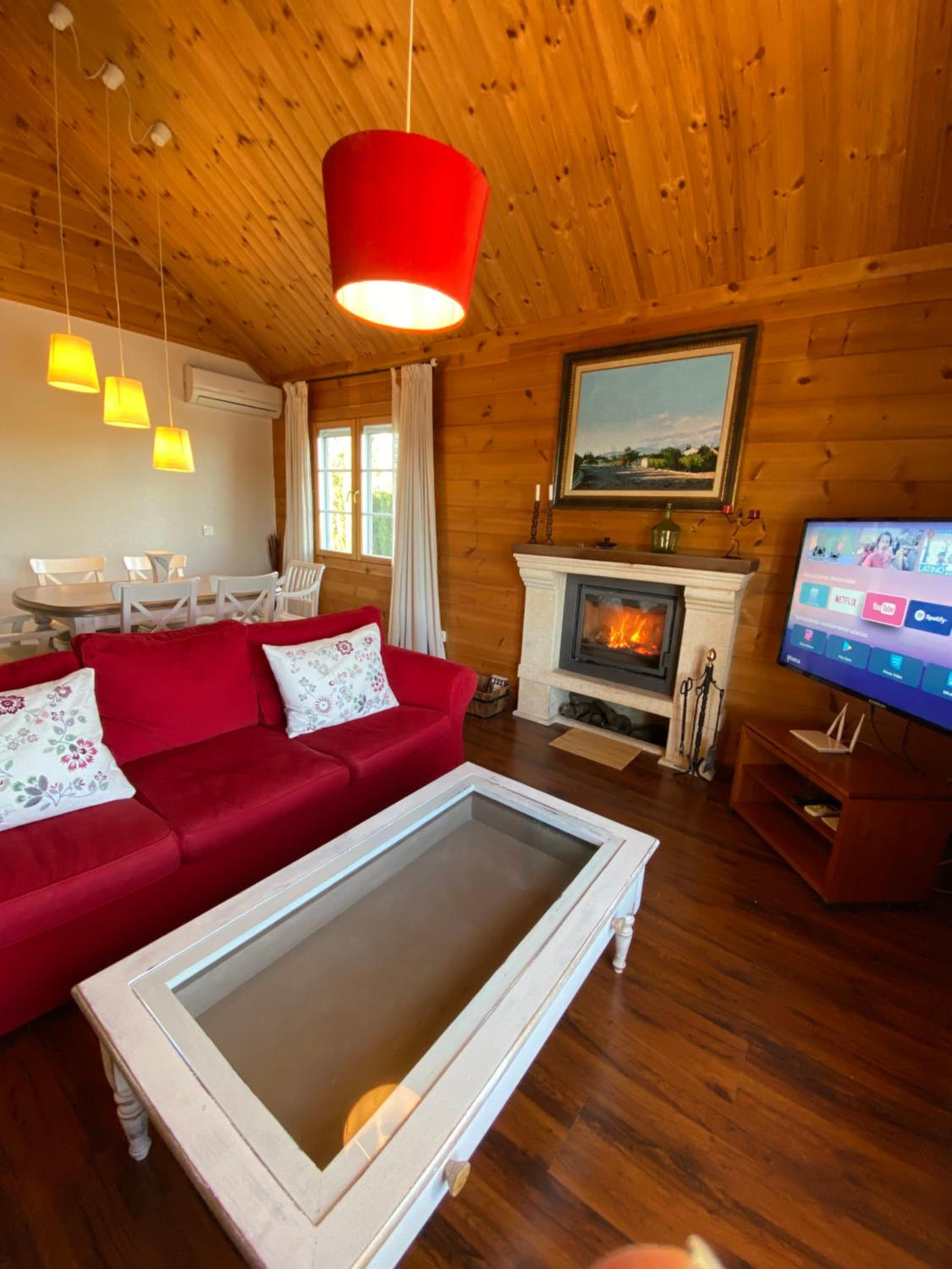 Three-Bedroom Villa photo 3