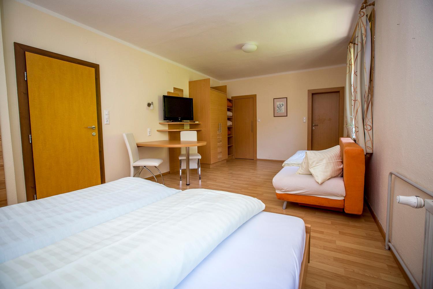 Triple Room - Photo 3